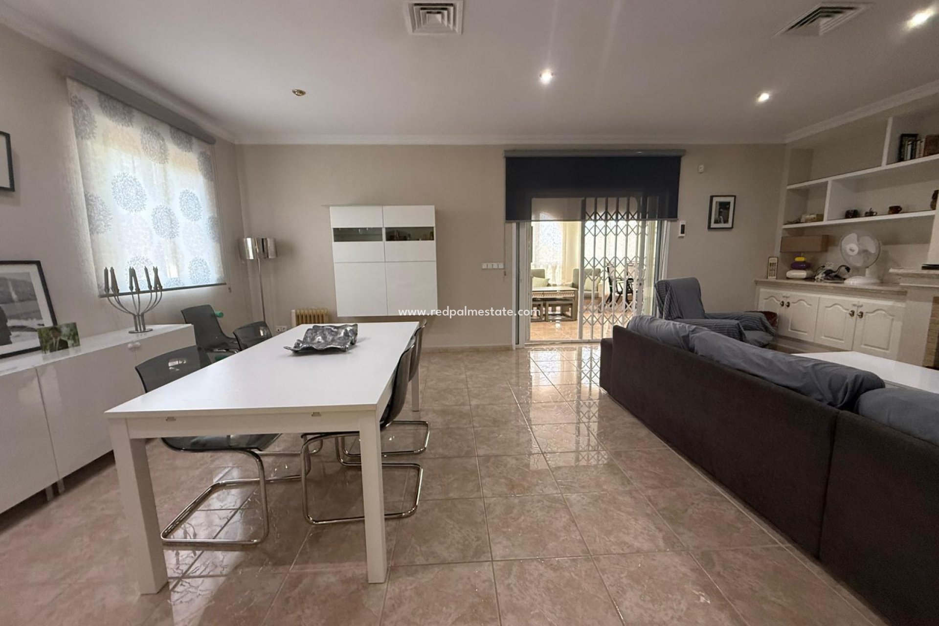 Återförsäljning - Villa -
Cox - Callosa de Segura