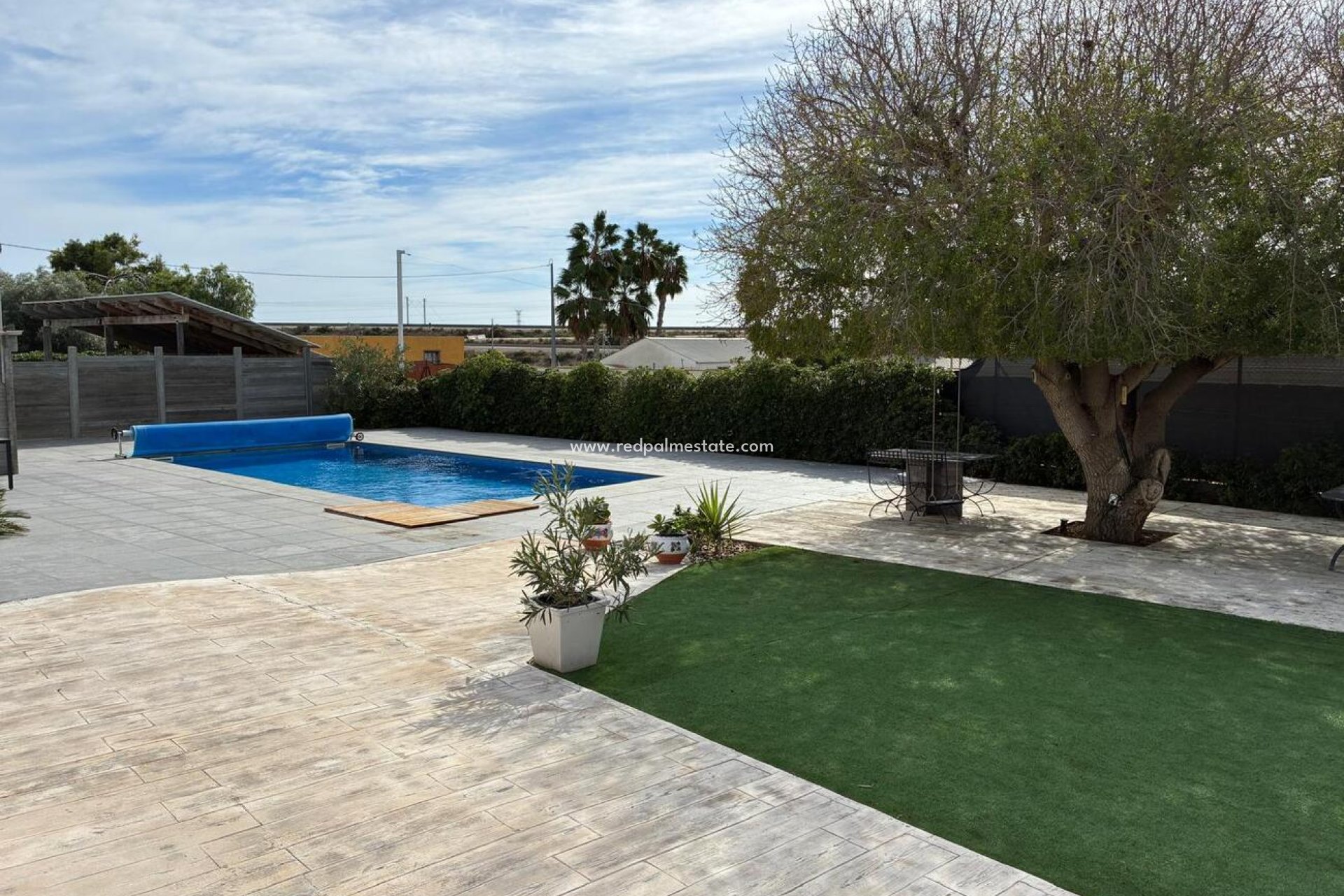 Återförsäljning - Villa -
Crevillente - Costa Blanca