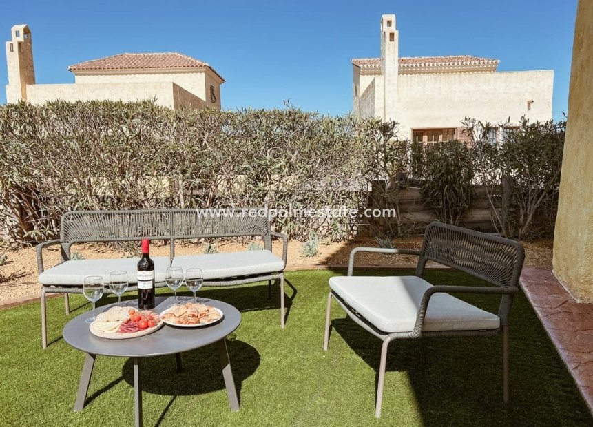 Återförsäljning - Villa -
Cuevas Del Almanzora - Villaricos