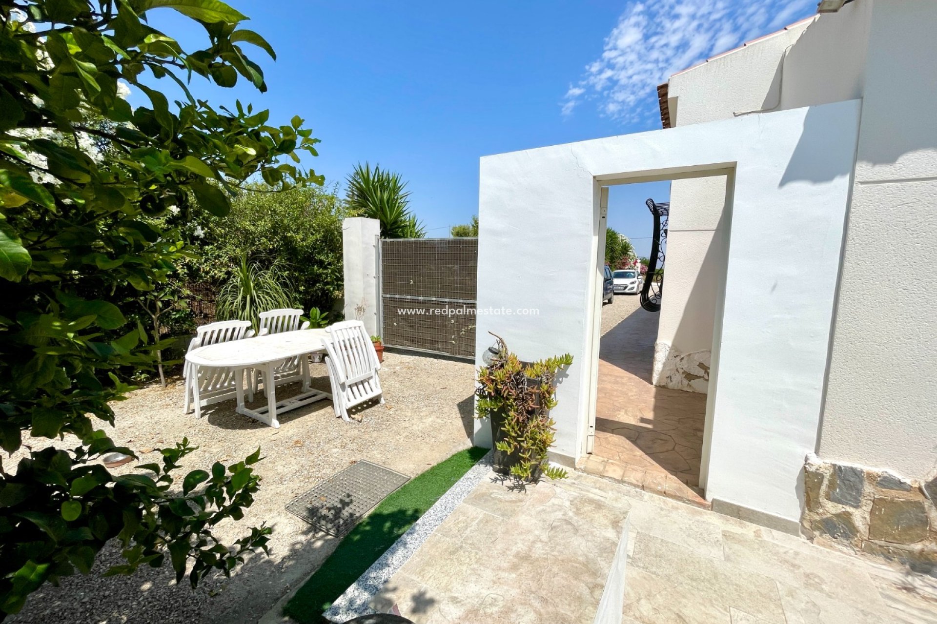 Återförsäljning - Villa -
Daya Nueva - Costa Blanca