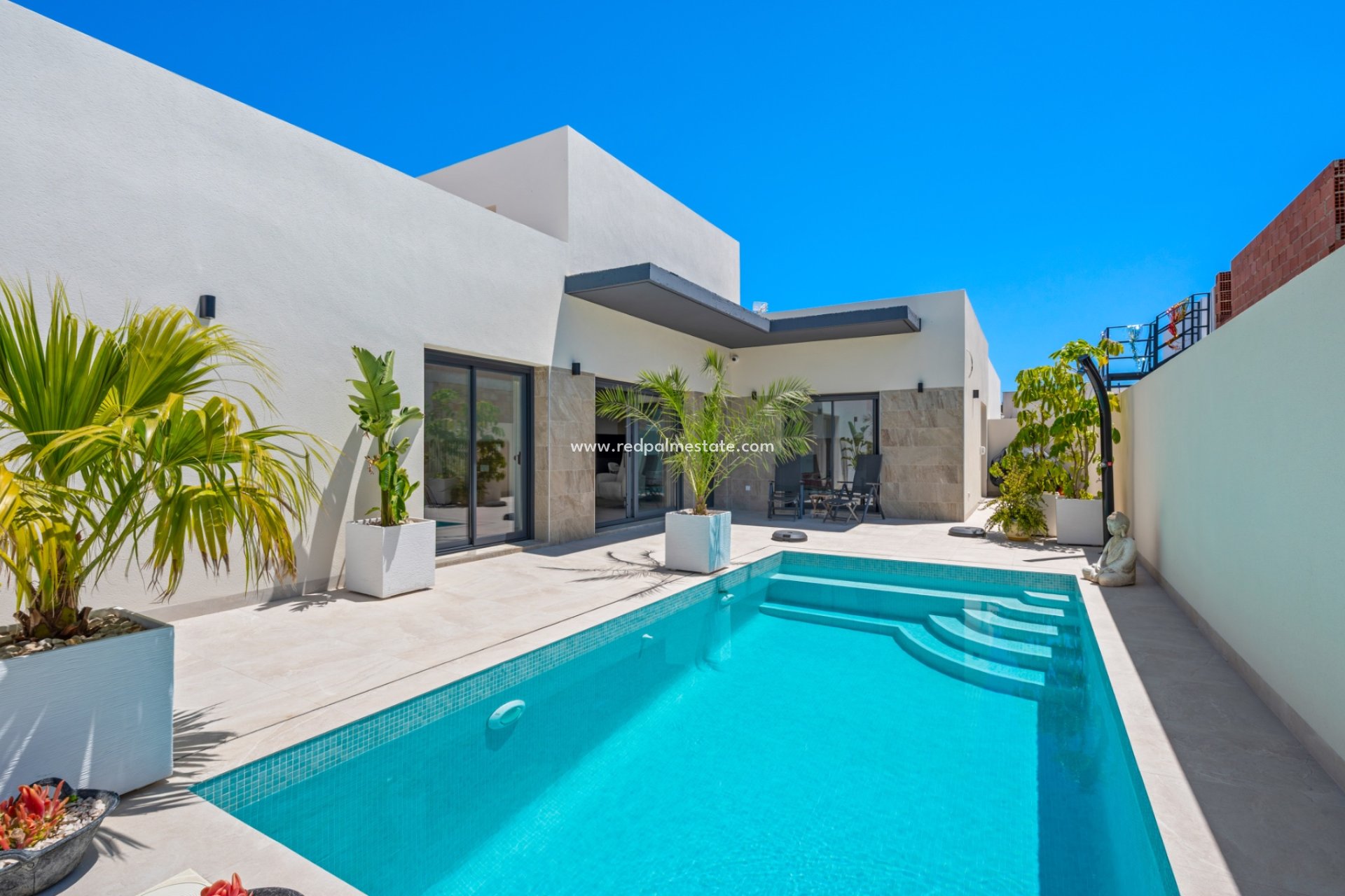 Återförsäljning - Villa -
Daya Nueva - Costa Blanca