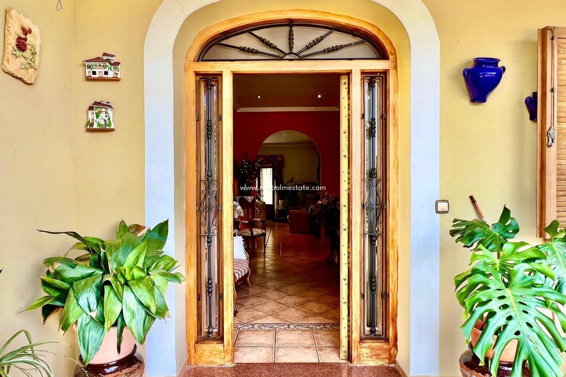 Återförsäljning - Villa -
Daya Vieja - Costa Blanca Sur
