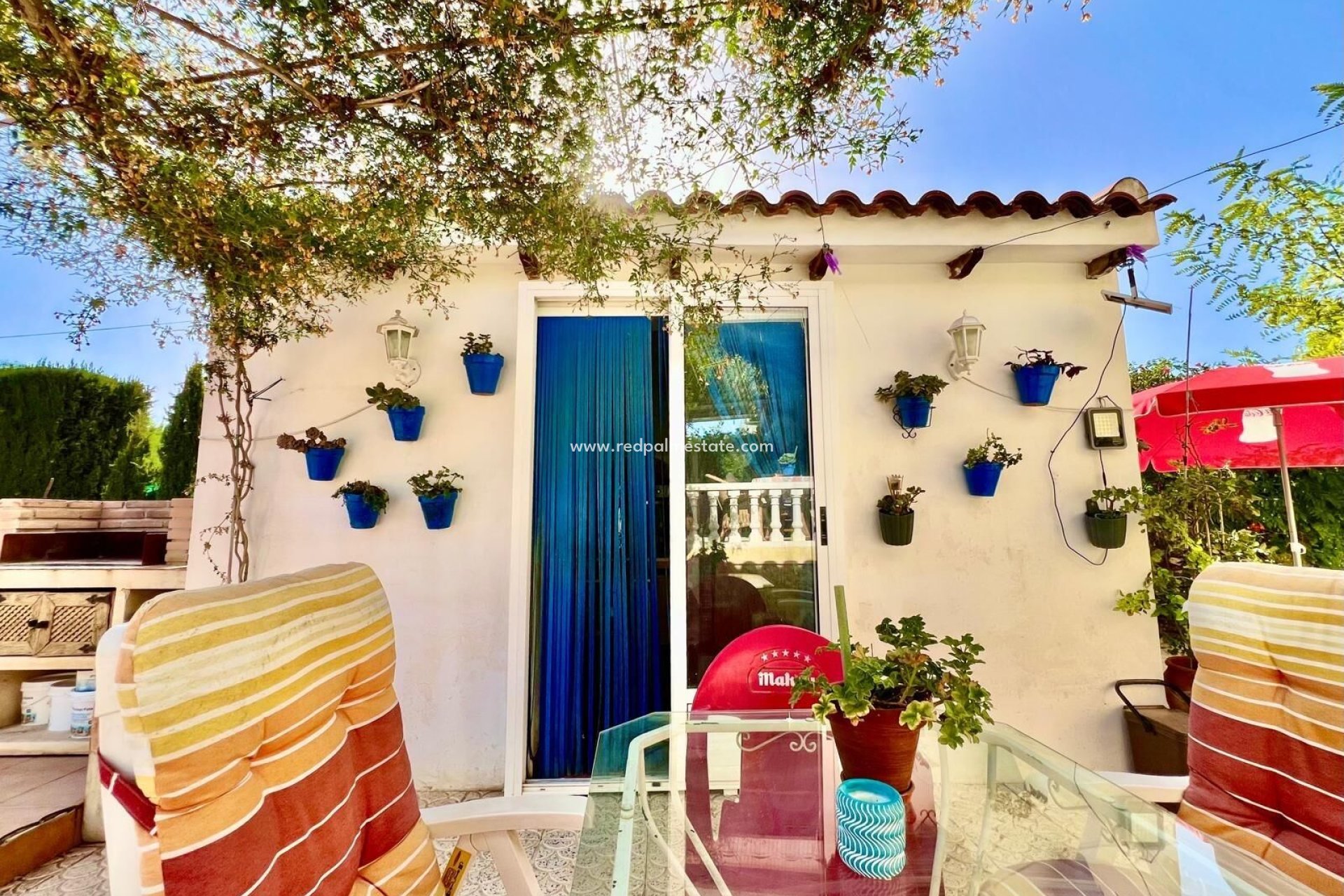 Återförsäljning - Villa -
Daya Vieja - Costa Blanca Sur