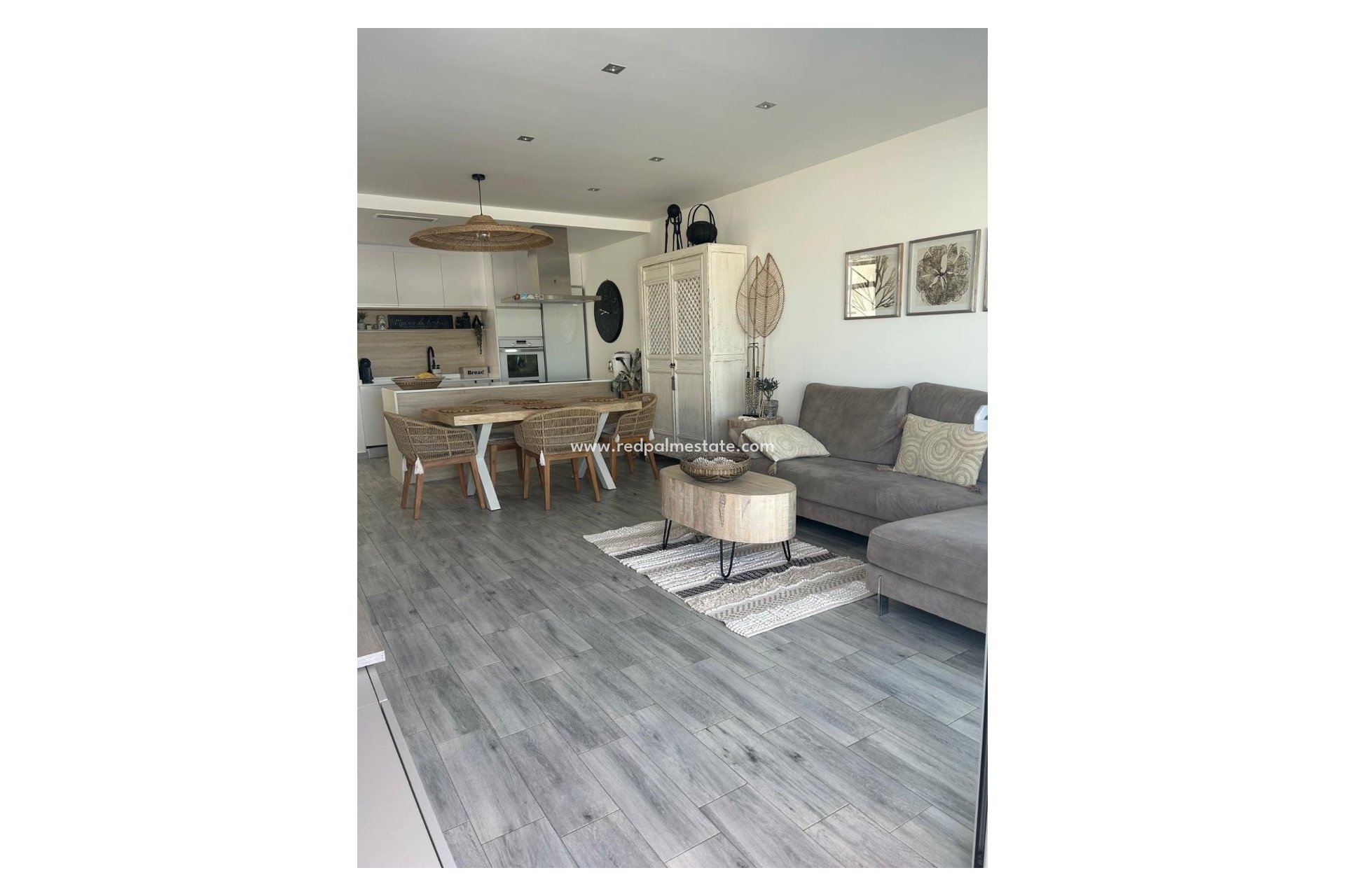 Återförsäljning - Villa -
Daya Vieja - Costa Blanca