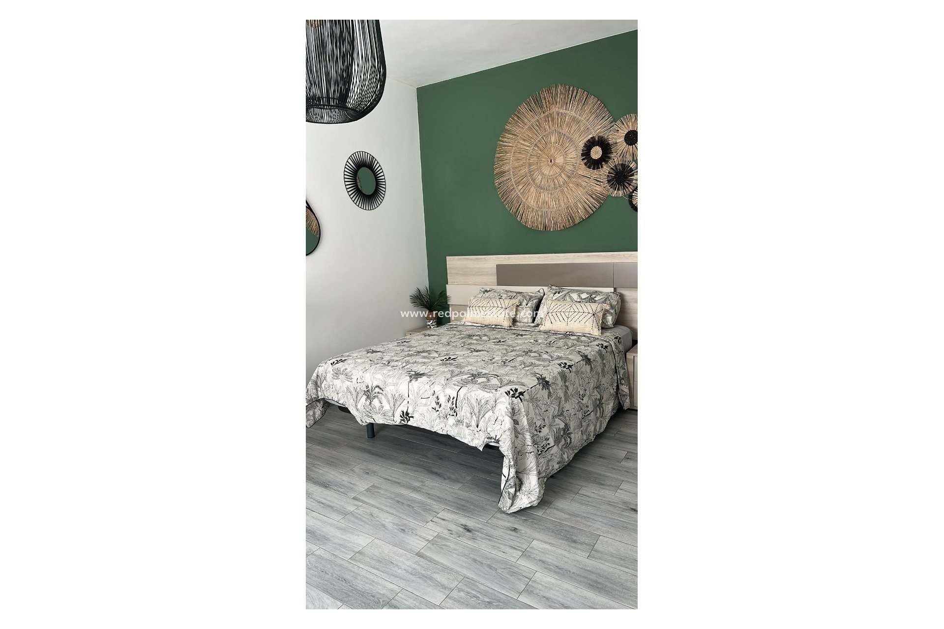 Återförsäljning - Villa -
Daya Vieja - Costa Blanca