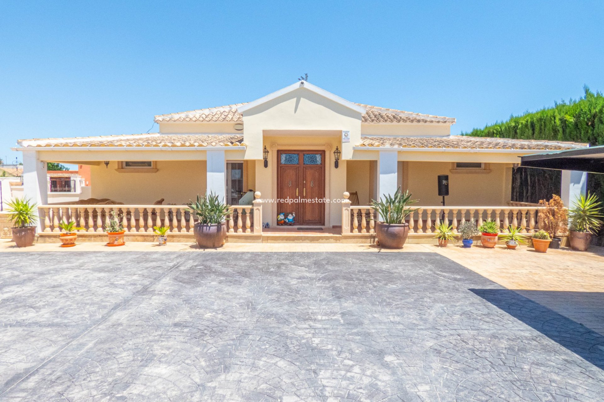 Återförsäljning - Villa -
Daya Vieja - Costa Blanca