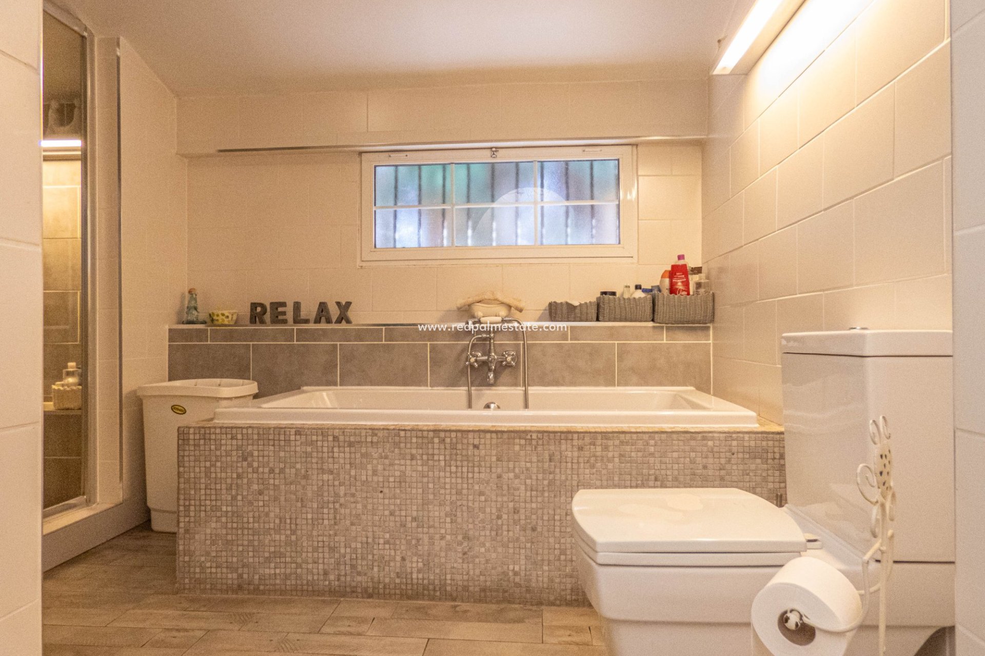 Återförsäljning - Villa -
Daya Vieja - Costa Blanca