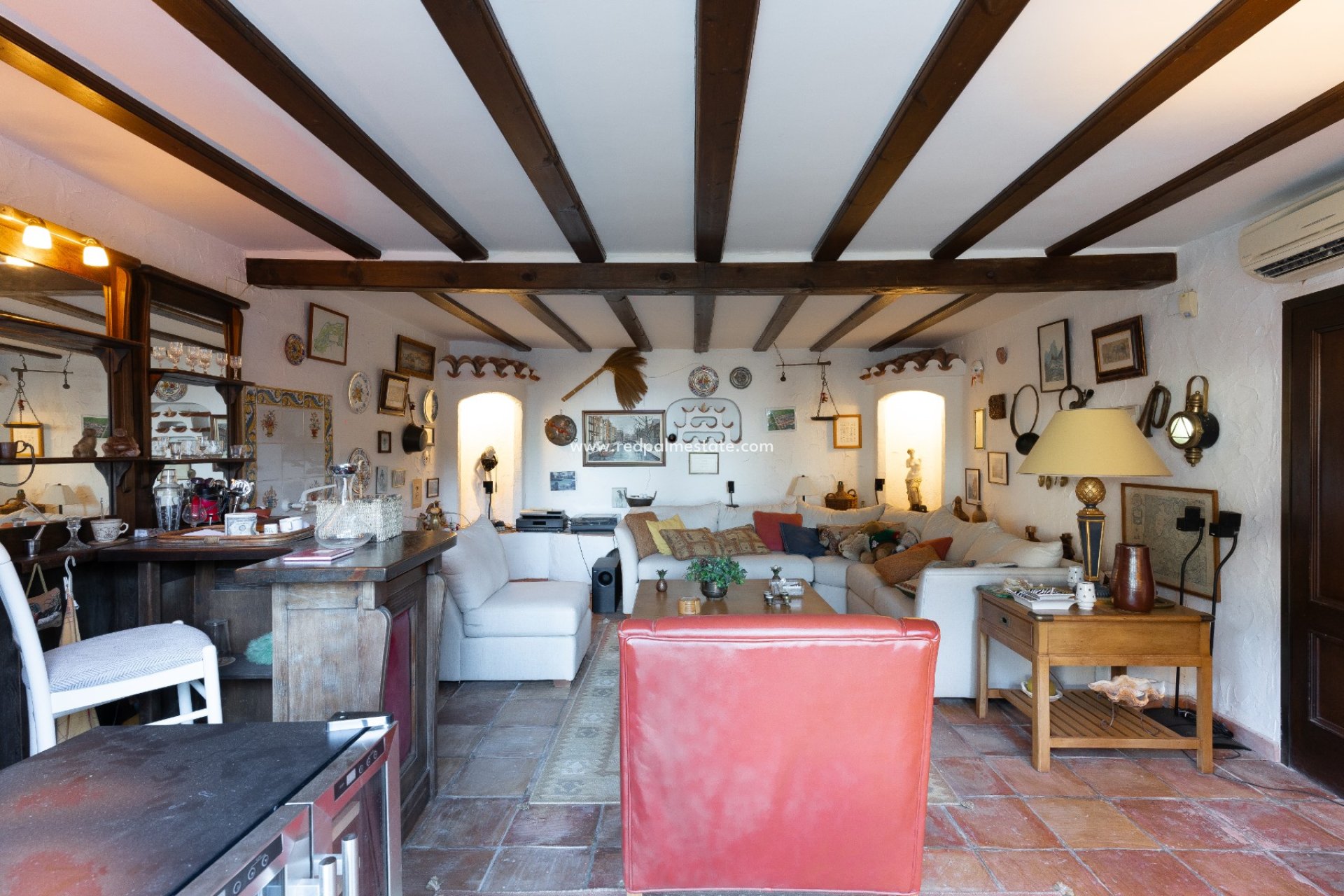 Återförsäljning - Villa -
Denia