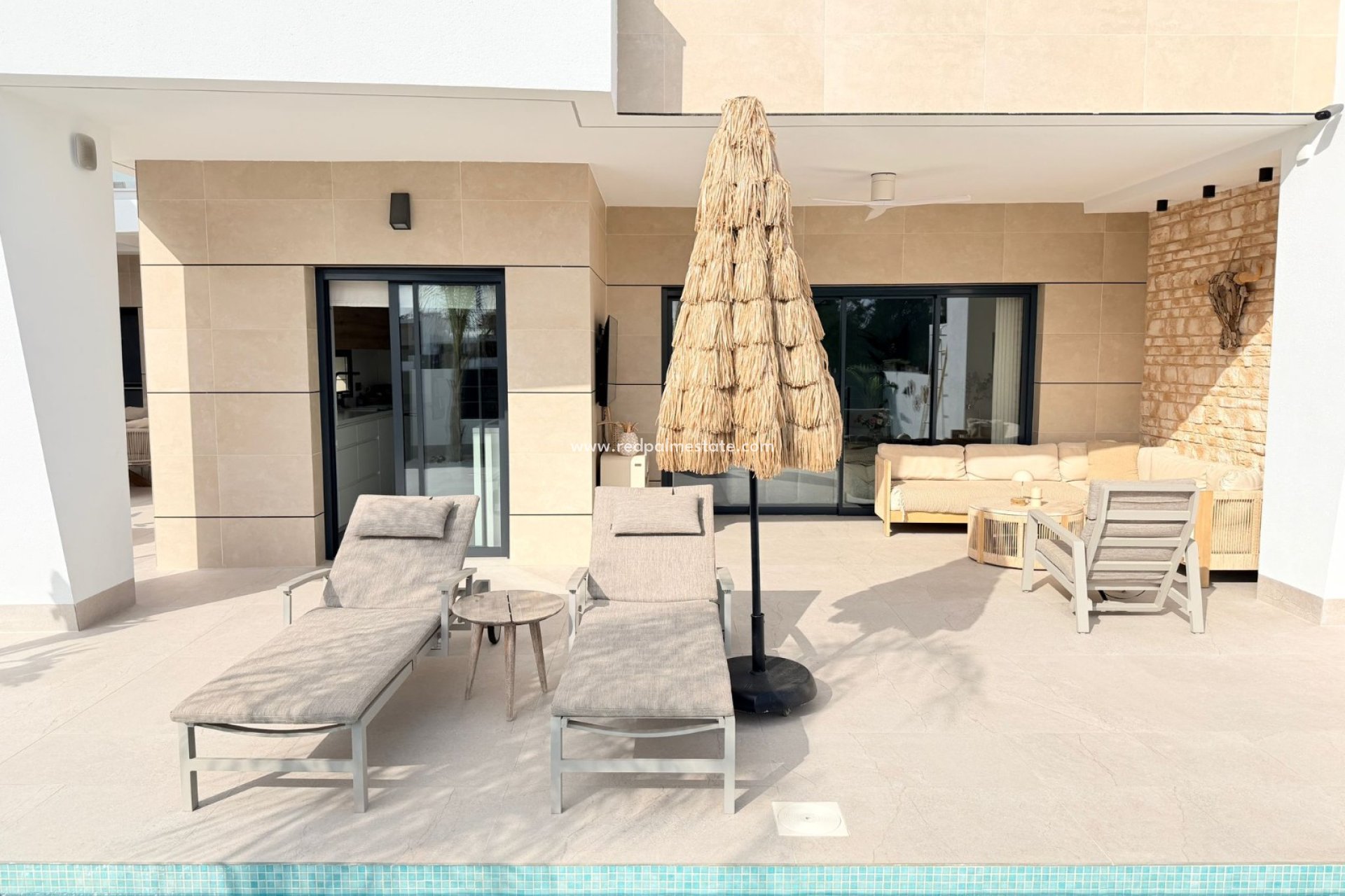 Återförsäljning - Villa -
Dolores - Costa Blanca