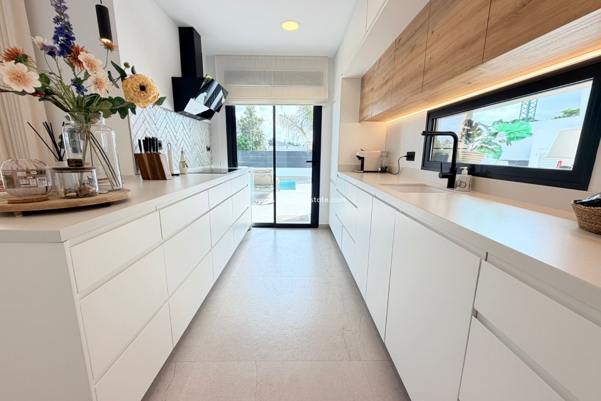Återförsäljning - Villa -
Dolores - Costa Blanca