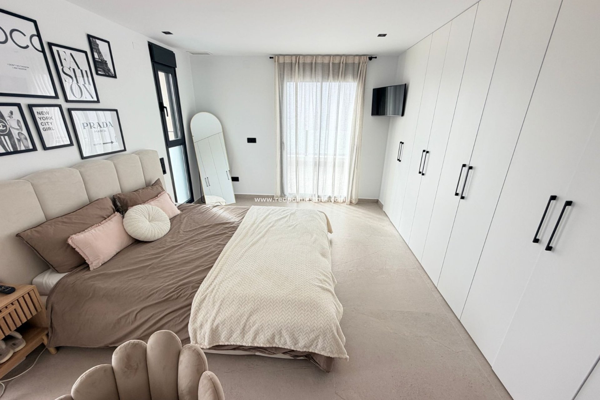 Återförsäljning - Villa -
Dolores - Costa Blanca