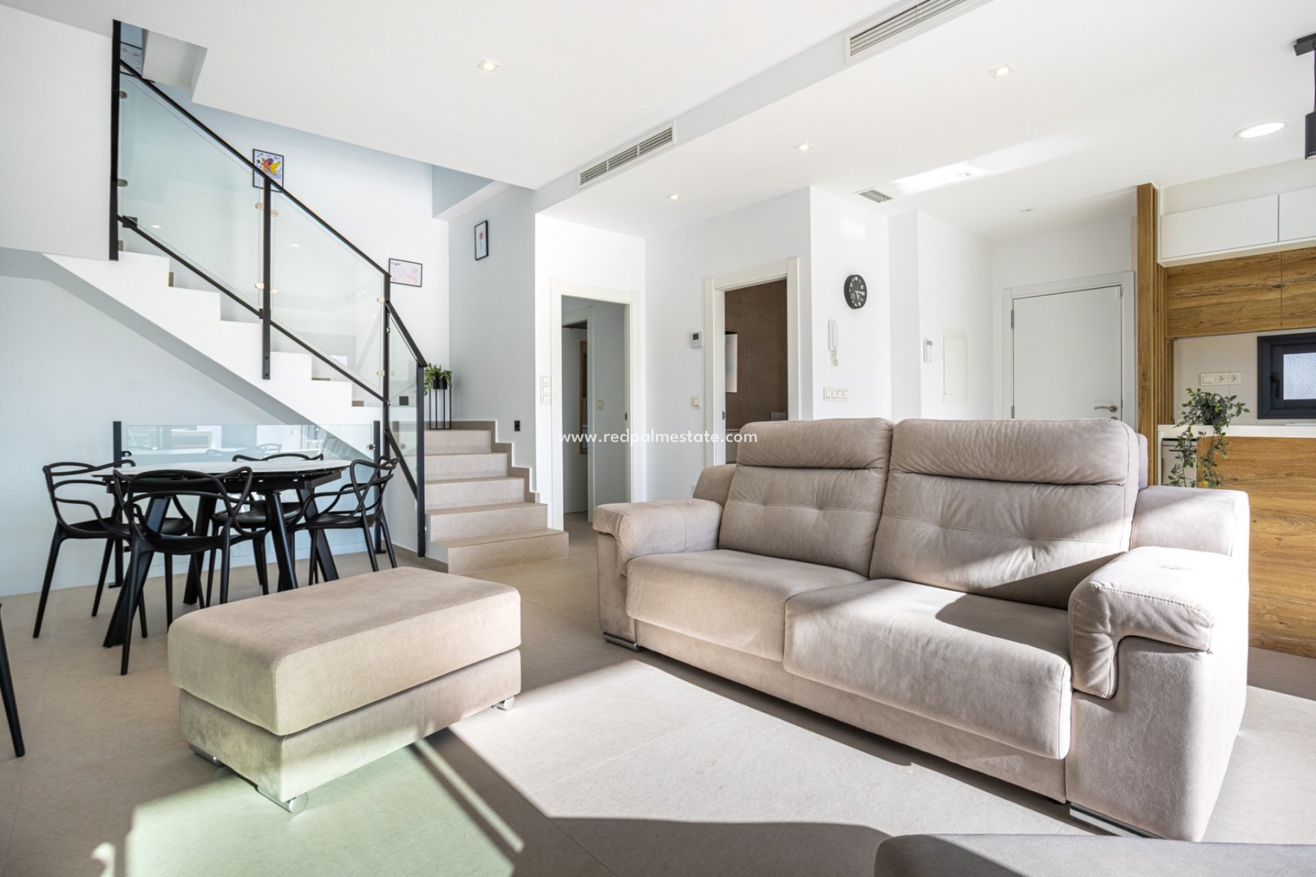 Återförsäljning - Villa -
Dolores - Costa Blanca