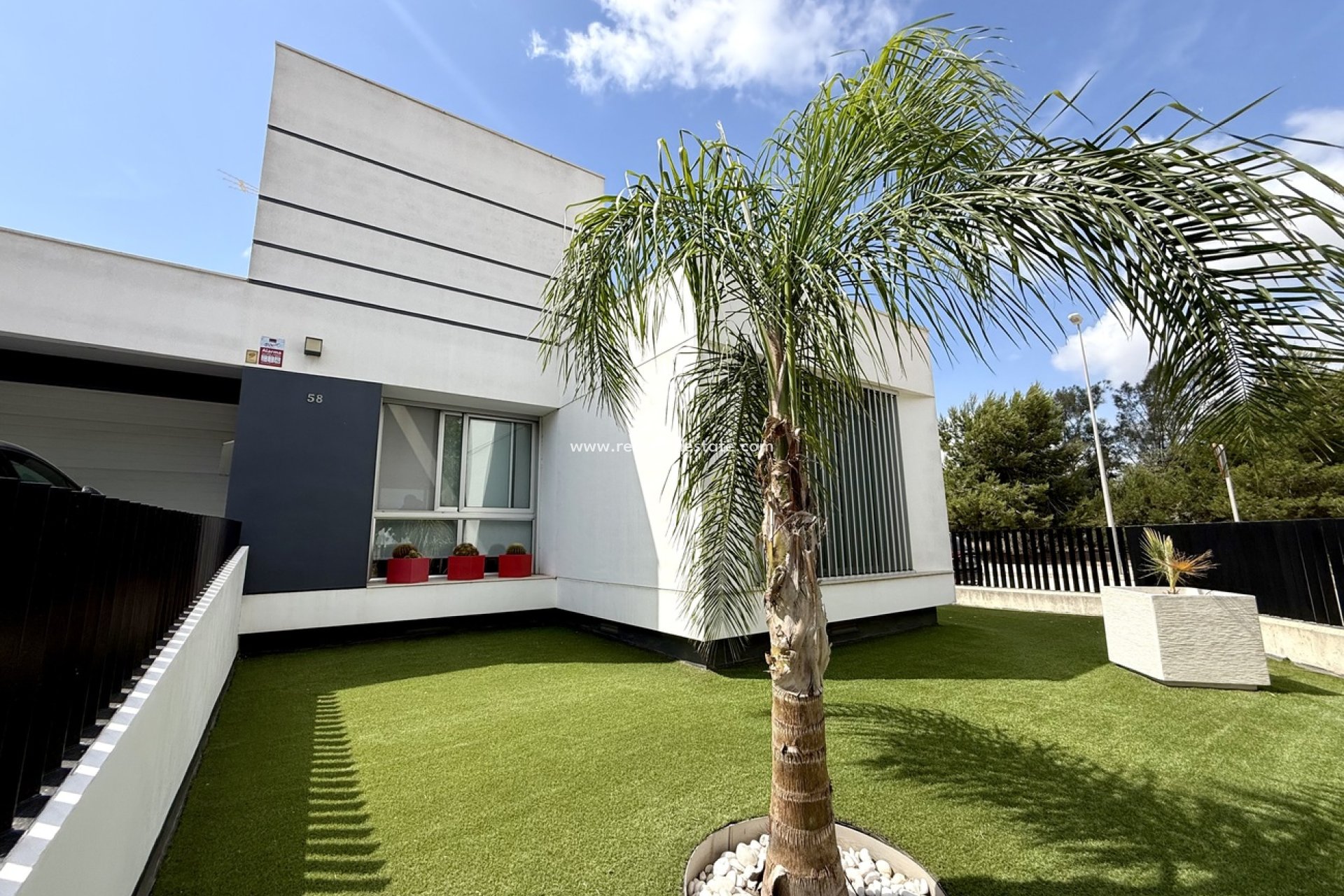 Återförsäljning - Villa -
Dolores - Costa Blanca