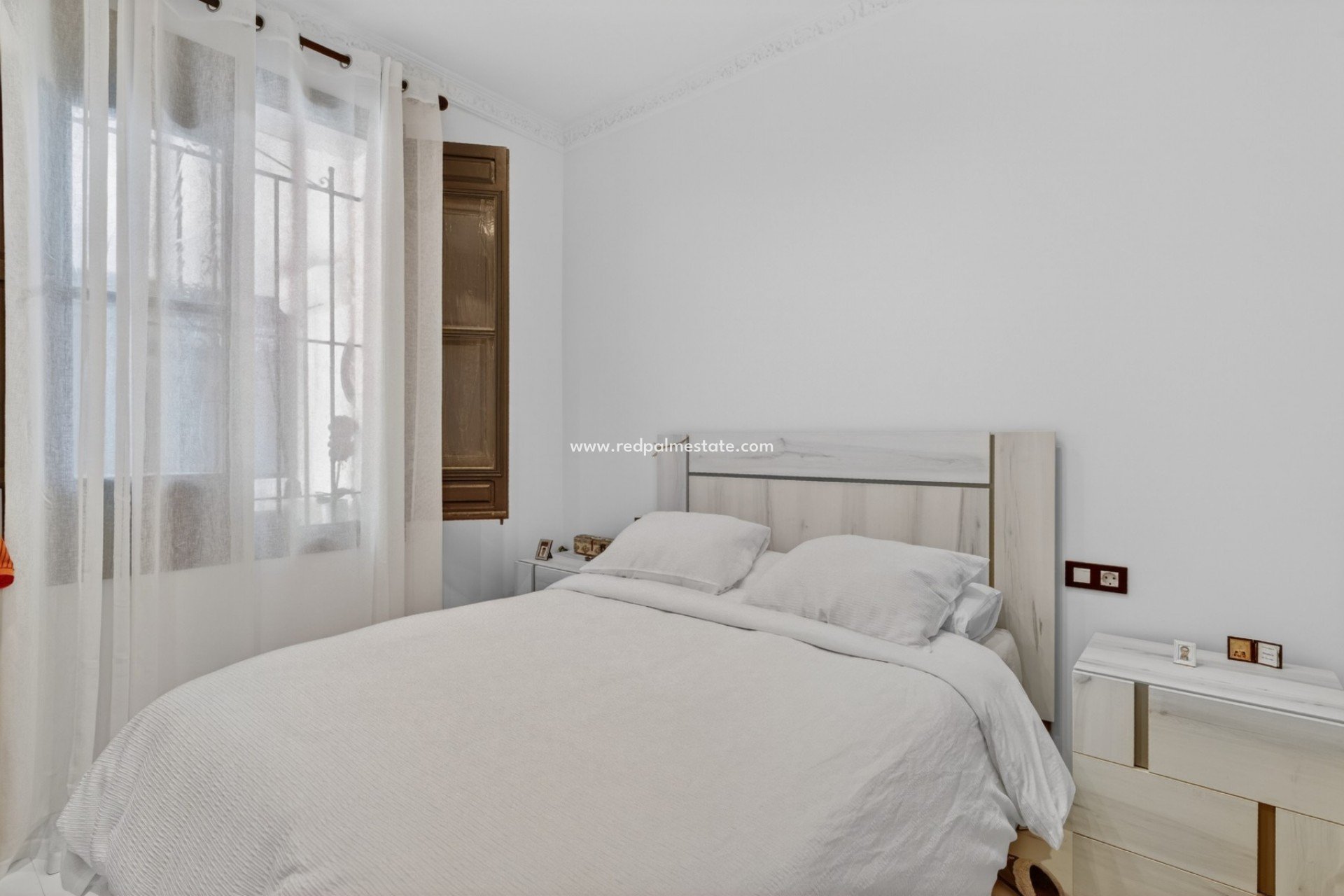 Återförsäljning - Villa -
El Altet - San Francisco de Asis