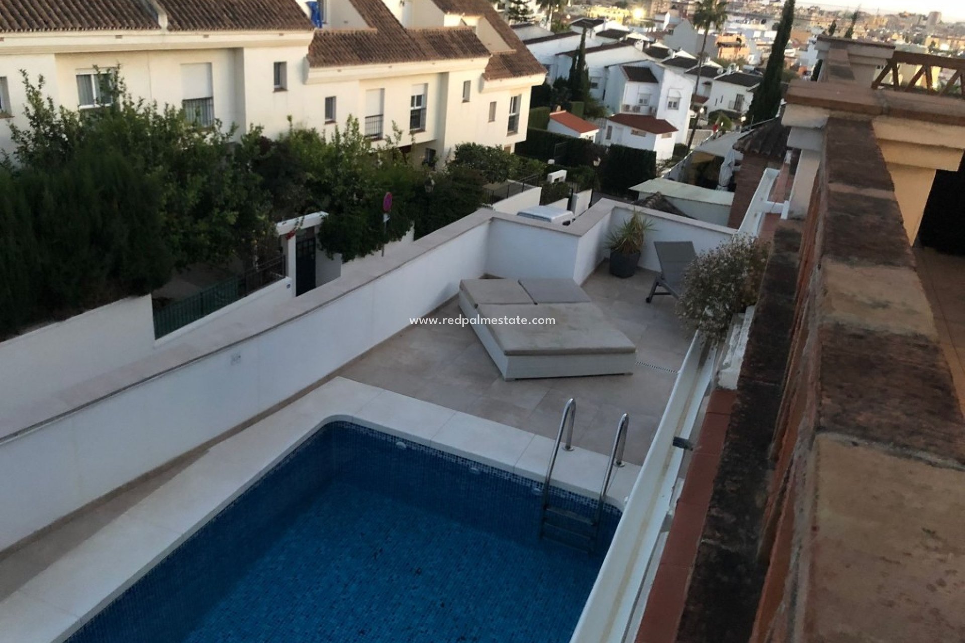 Återförsäljning - Villa -
El Coto