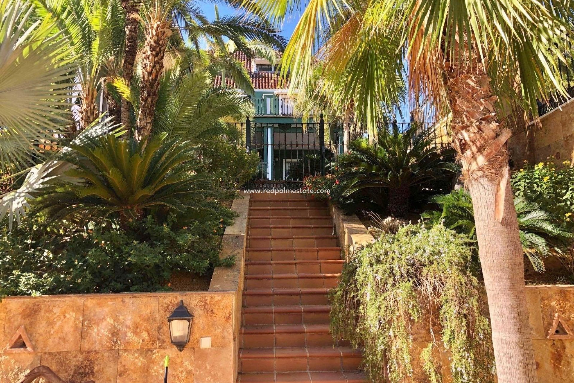 Återförsäljning - Villa -
El Palmar