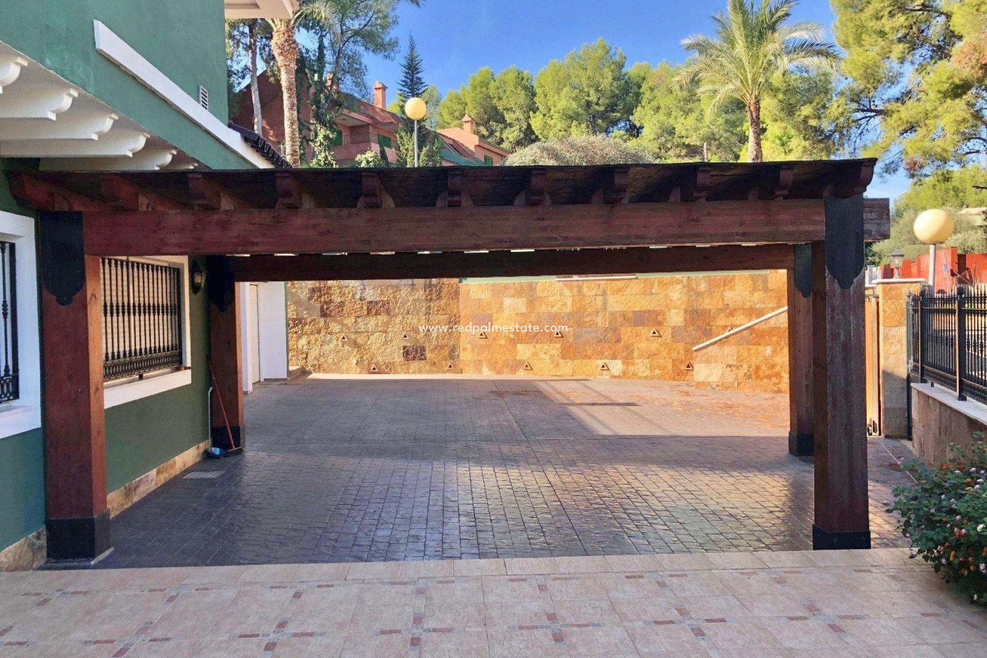 Återförsäljning - Villa -
El Palmar