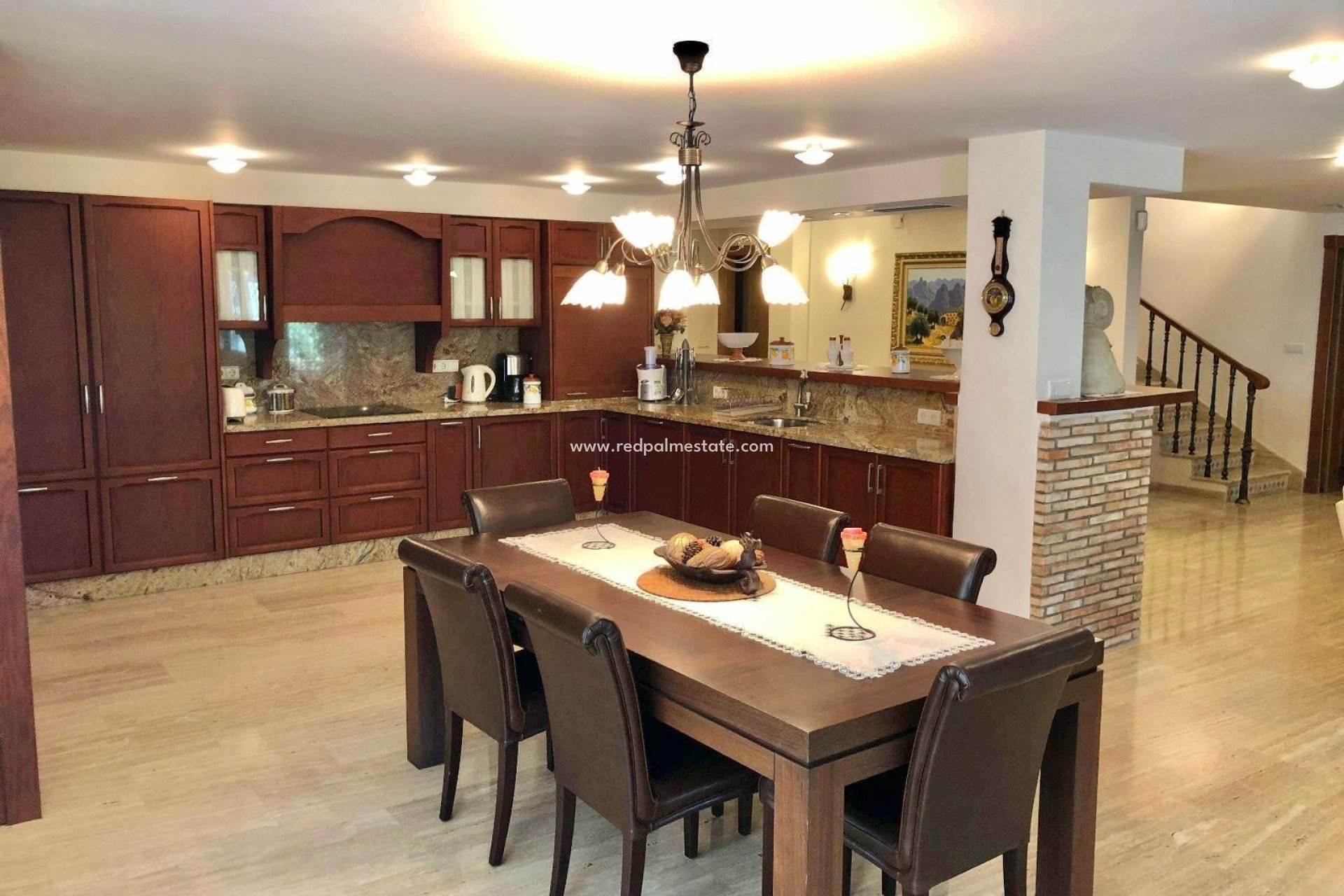 Återförsäljning - Villa -
El Palmar