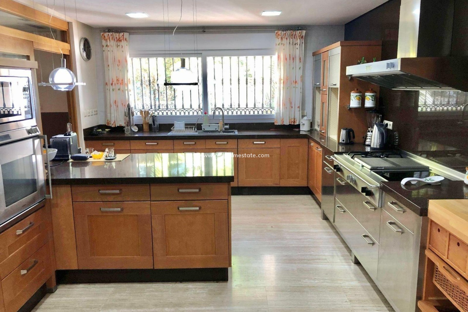 Återförsäljning - Villa -
El Palmar