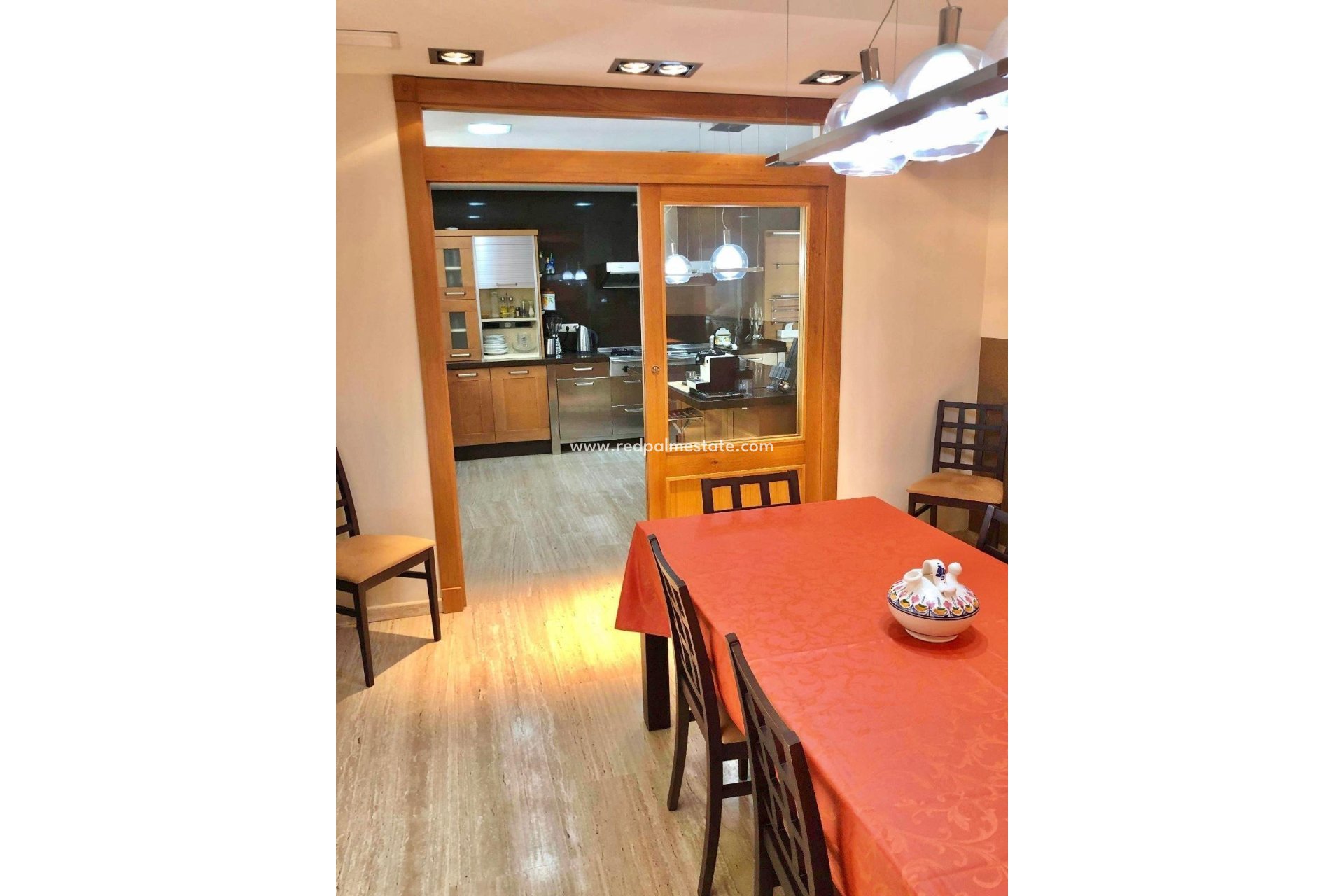 Återförsäljning - Villa -
El Palmar