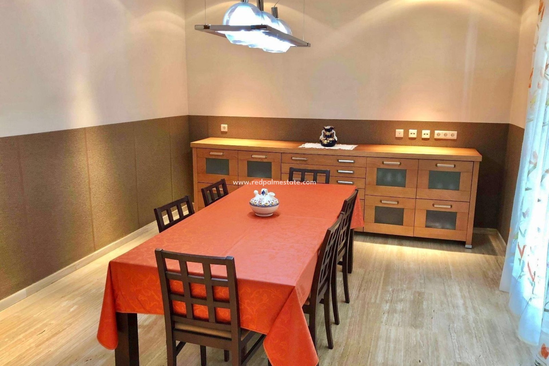 Återförsäljning - Villa -
El Palmar