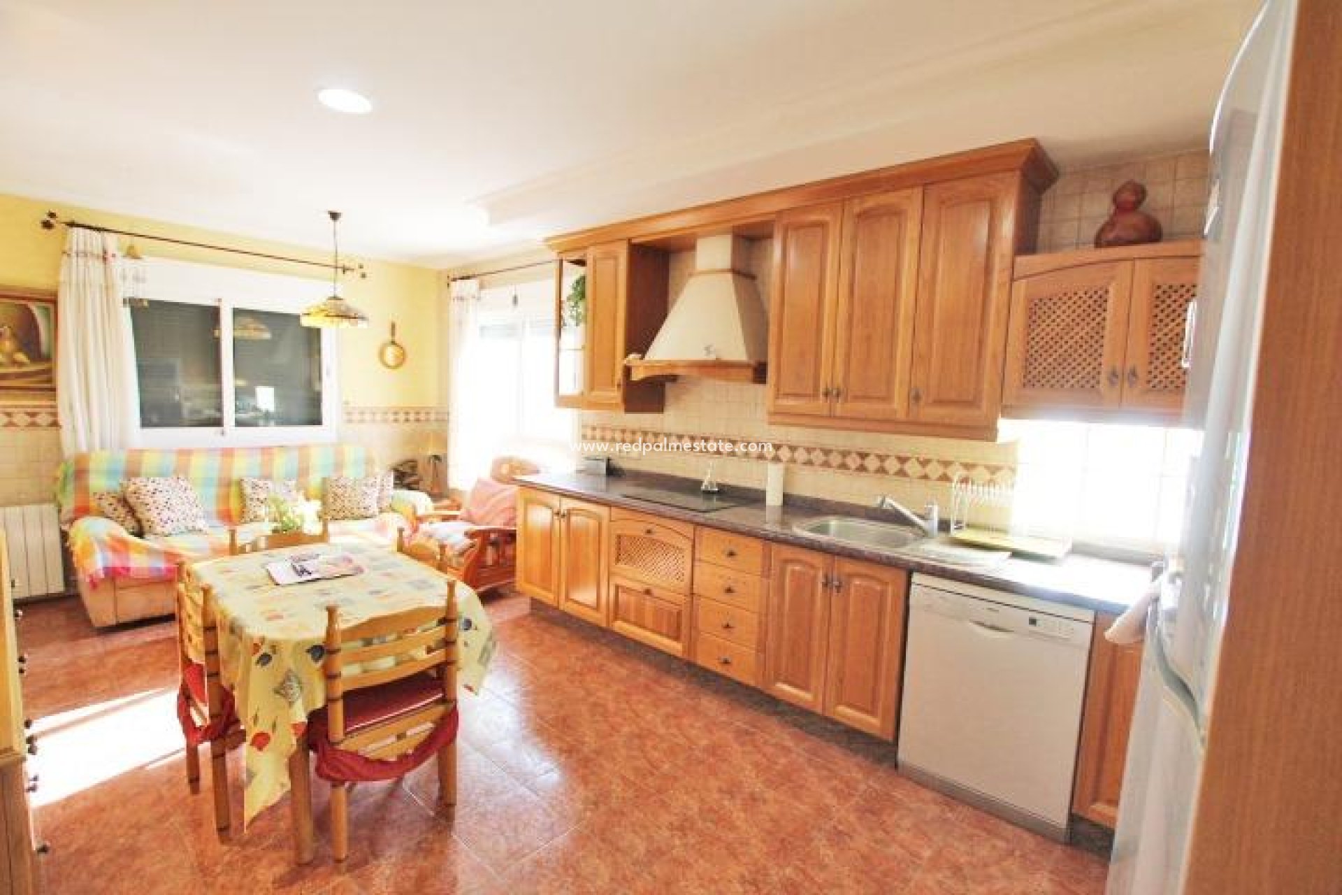 Återförsäljning - Villa -
Elche - Altabix