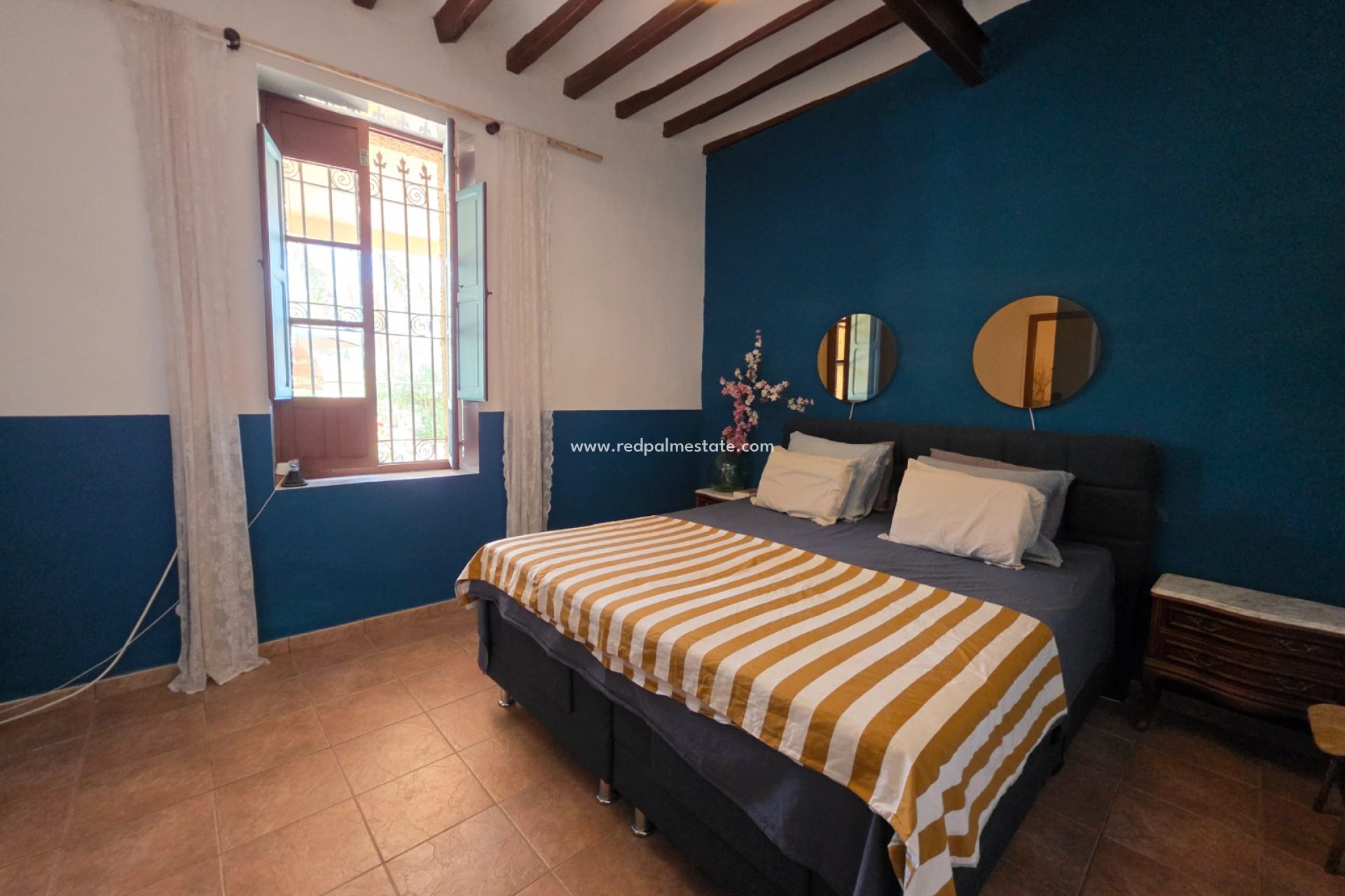 Återförsäljning - Villa -
Elche - Costa Blanca