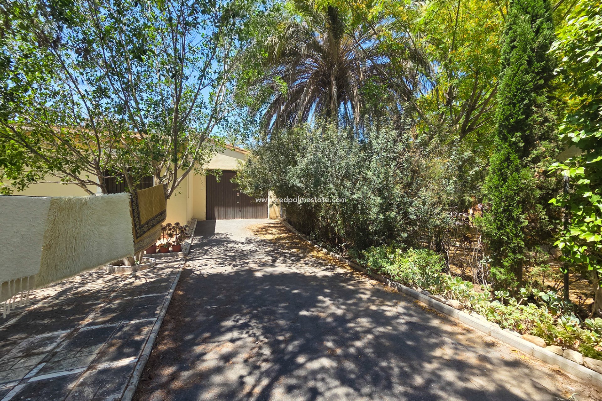 Återförsäljning - Villa -
Elche - Costa Blanca
