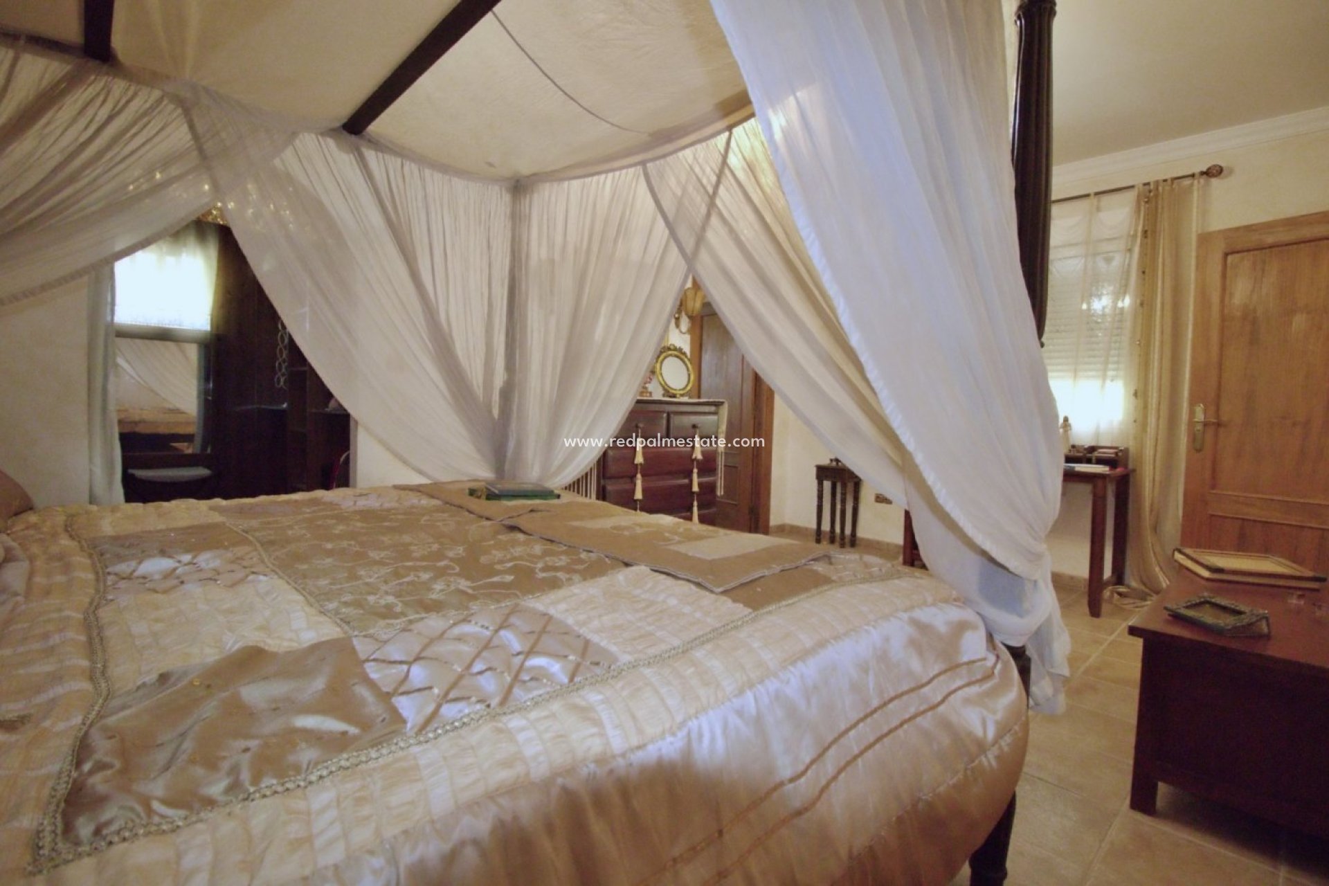 Återförsäljning - Villa -
Elche - Valverde