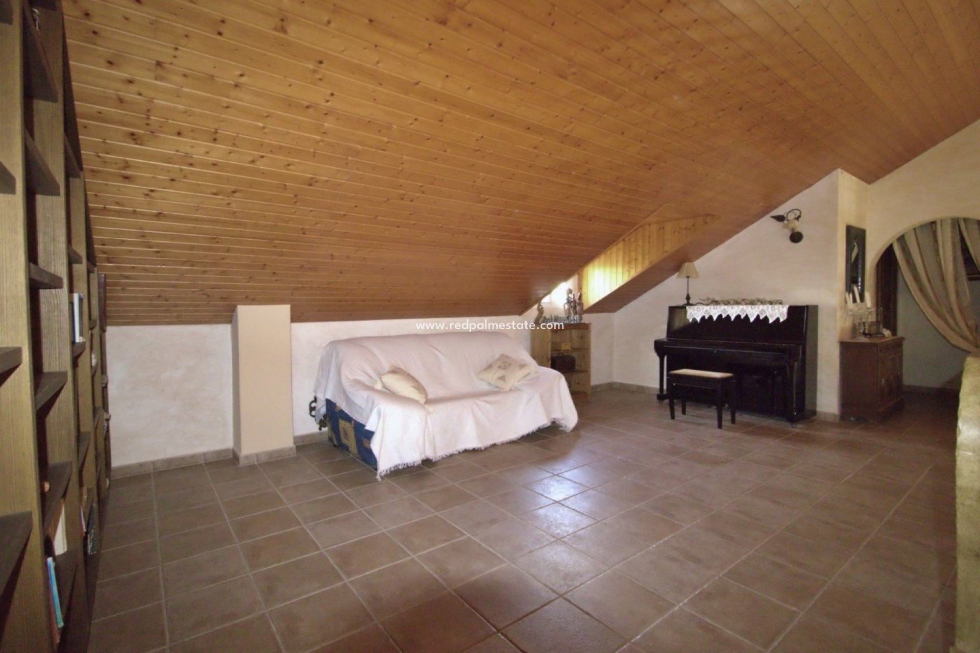 Återförsäljning - Villa -
Elche - Valverde