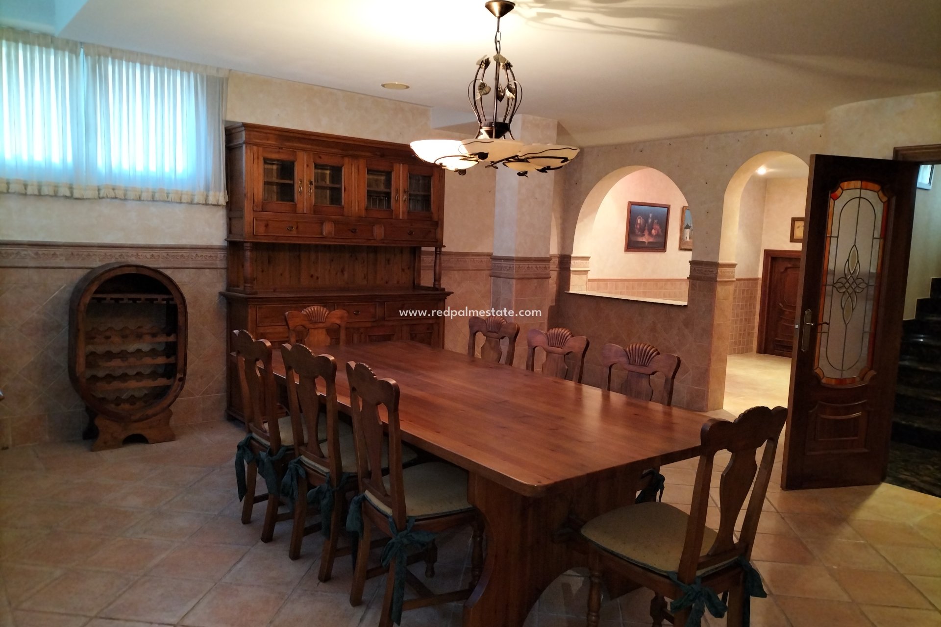 Återförsäljning - Villa -
Elda - Inland