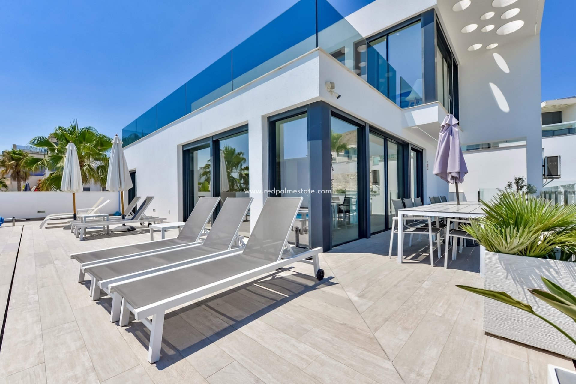 Återförsäljning - Villa -
Finestrat - Balcón De Finestrat