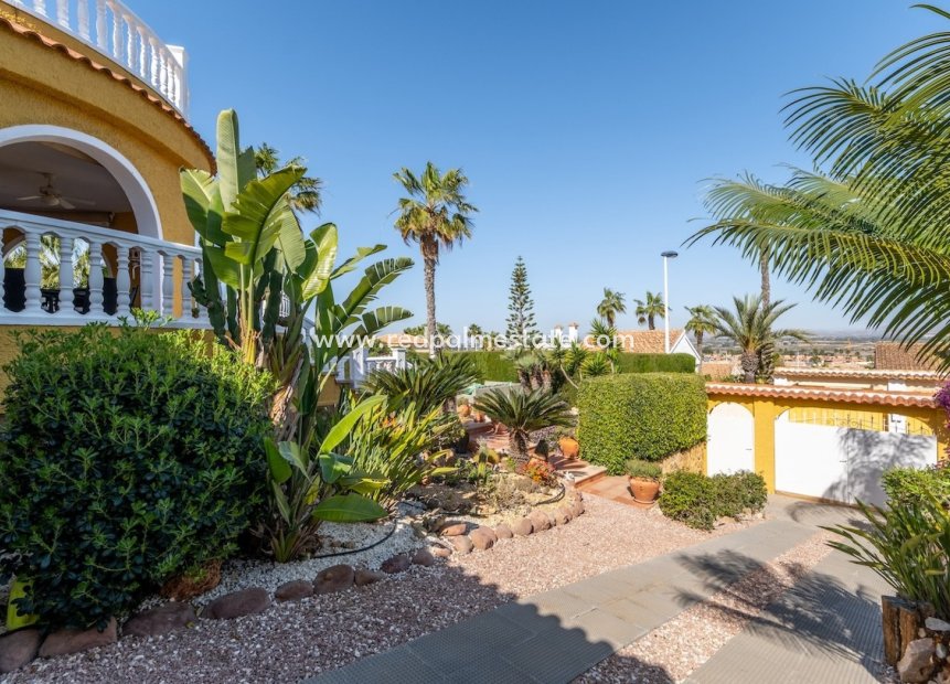 Återförsäljning - Villa -
Gran Alacant - Monte Y Mar