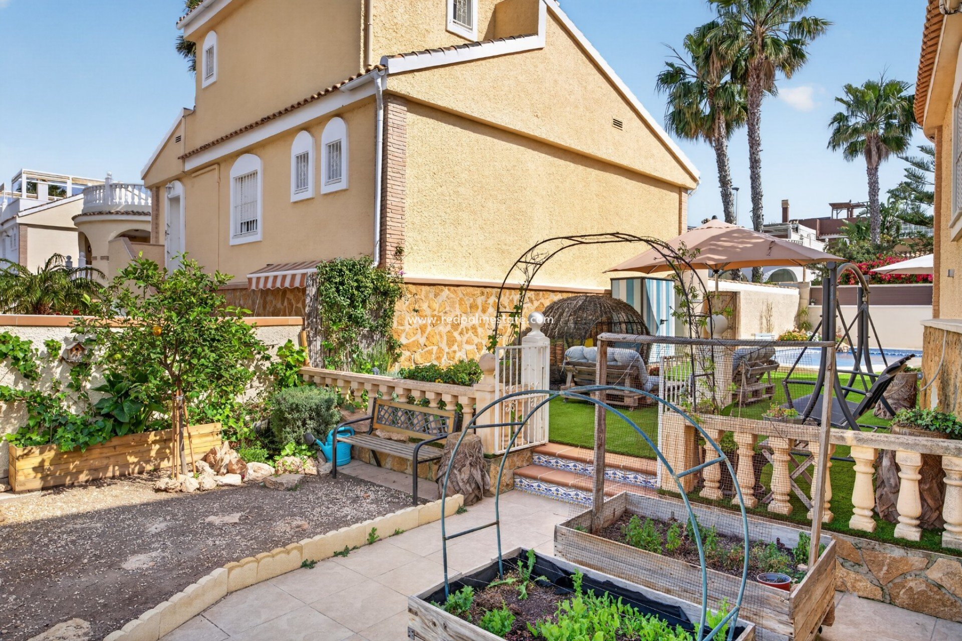 Återförsäljning - Villa -
Gran Alacant - Monte Y Mar