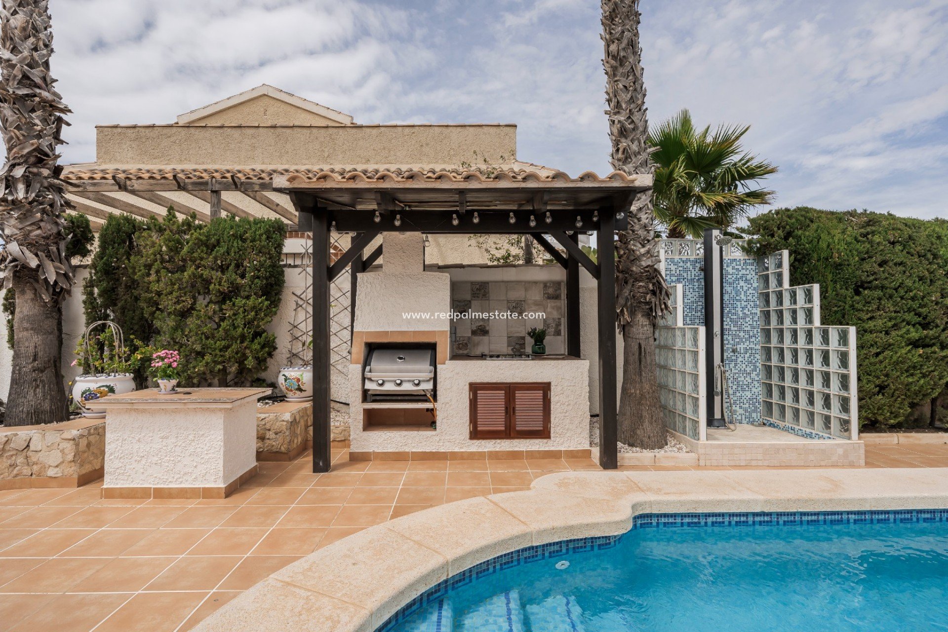 Återförsäljning - Villa -
Gran Alacant - Monte Y Mar