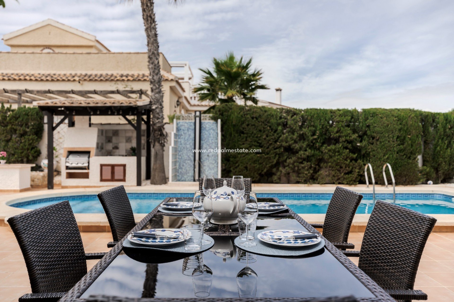 Återförsäljning - Villa -
Gran Alacant - Monte Y Mar