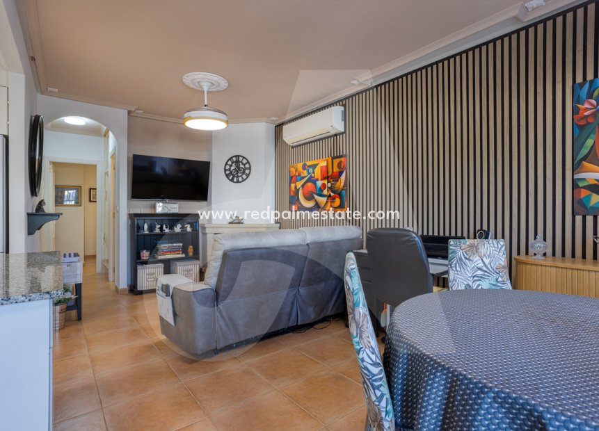 Återförsäljning - Villa -
Guardamar del Segura - El Raso