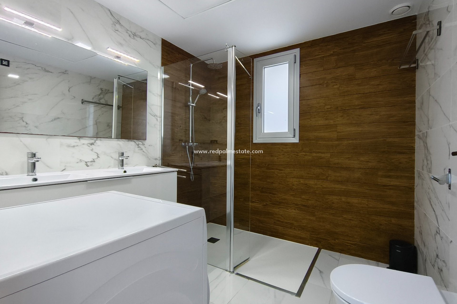 Återförsäljning - Villa -
Guardamar del Segura - El Raso