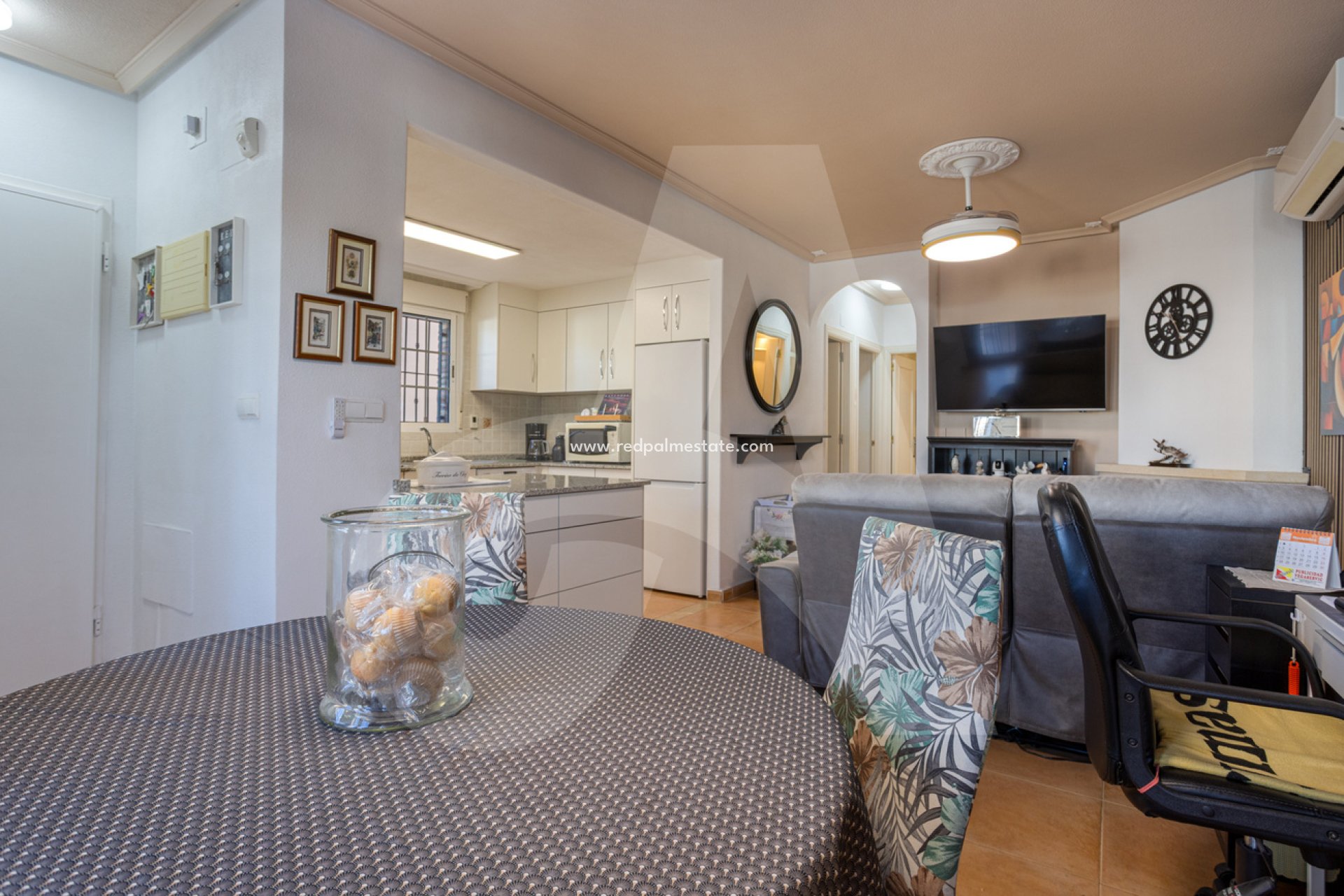 Återförsäljning - Villa -
Guardamar del Segura - El Raso