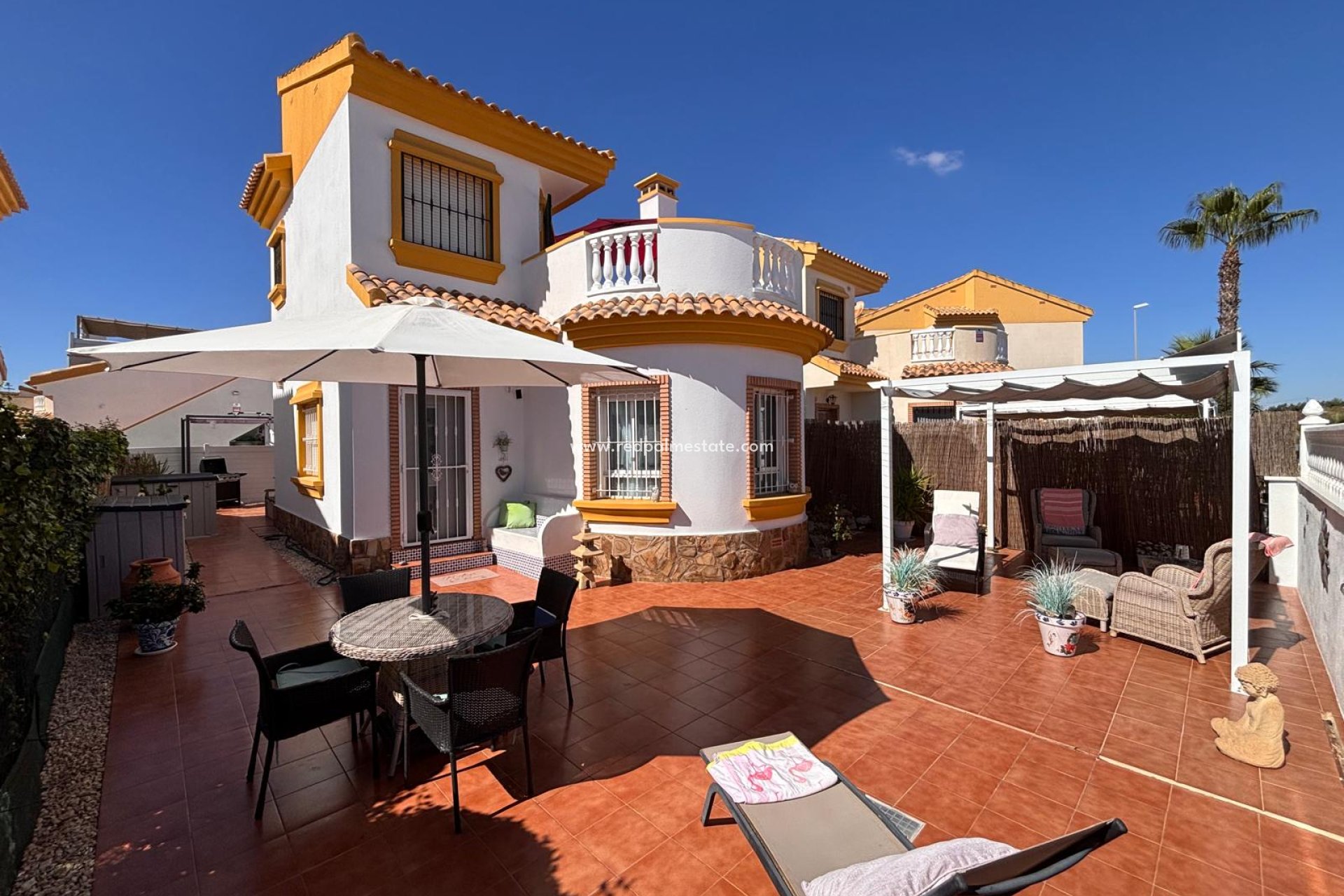 Återförsäljning - Villa -
Guardamar del Segura - Guardamar