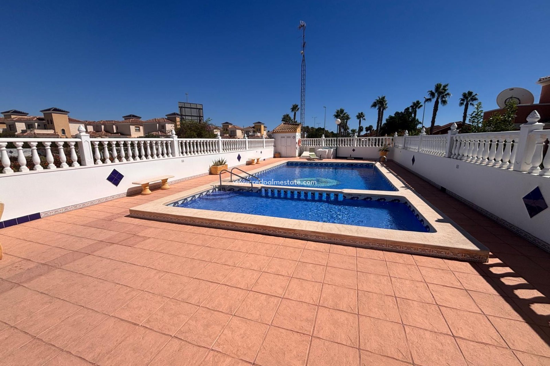 Återförsäljning - Villa -
Guardamar del Segura - Guardamar