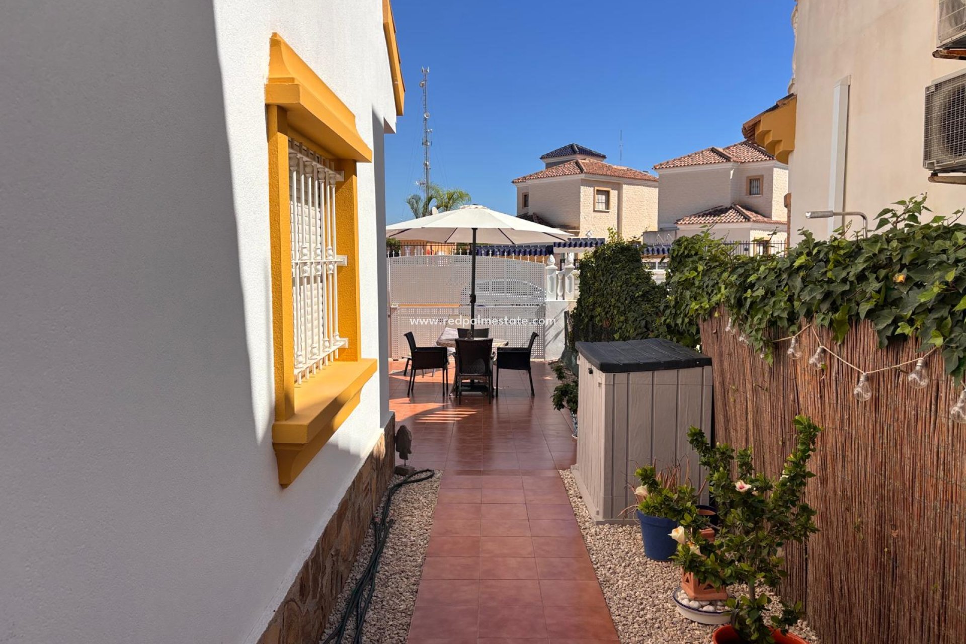 Återförsäljning - Villa -
Guardamar del Segura - Guardamar