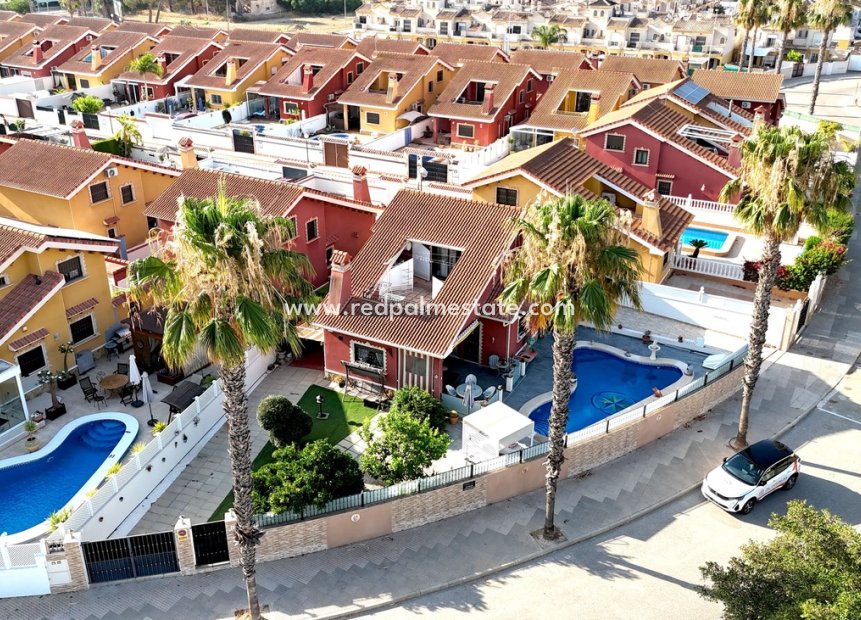 Återförsäljning - Villa -
Guardamar del Segura - Guardamar