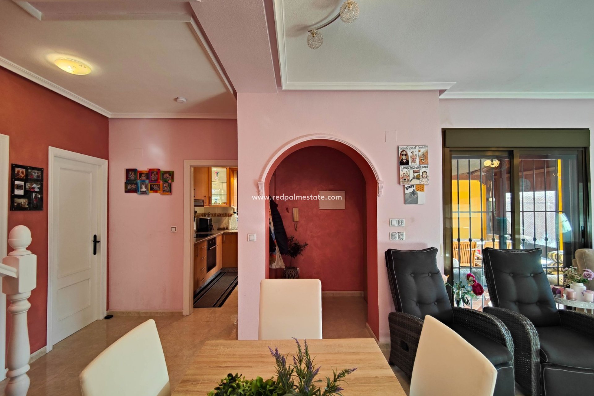 Återförsäljning - Villa -
Guardamar del Segura - Guardamar