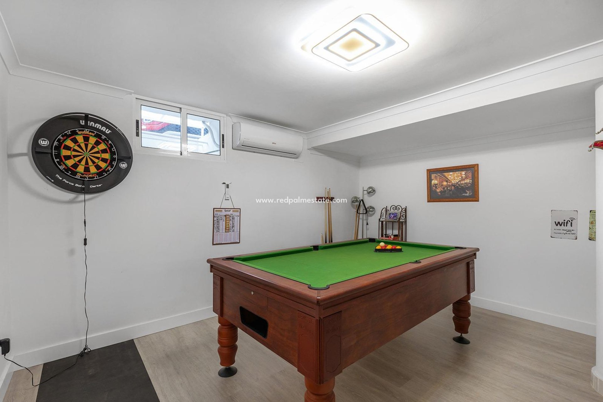 Återförsäljning - Villa -
Guardamar del Segura - Urbanizaciones