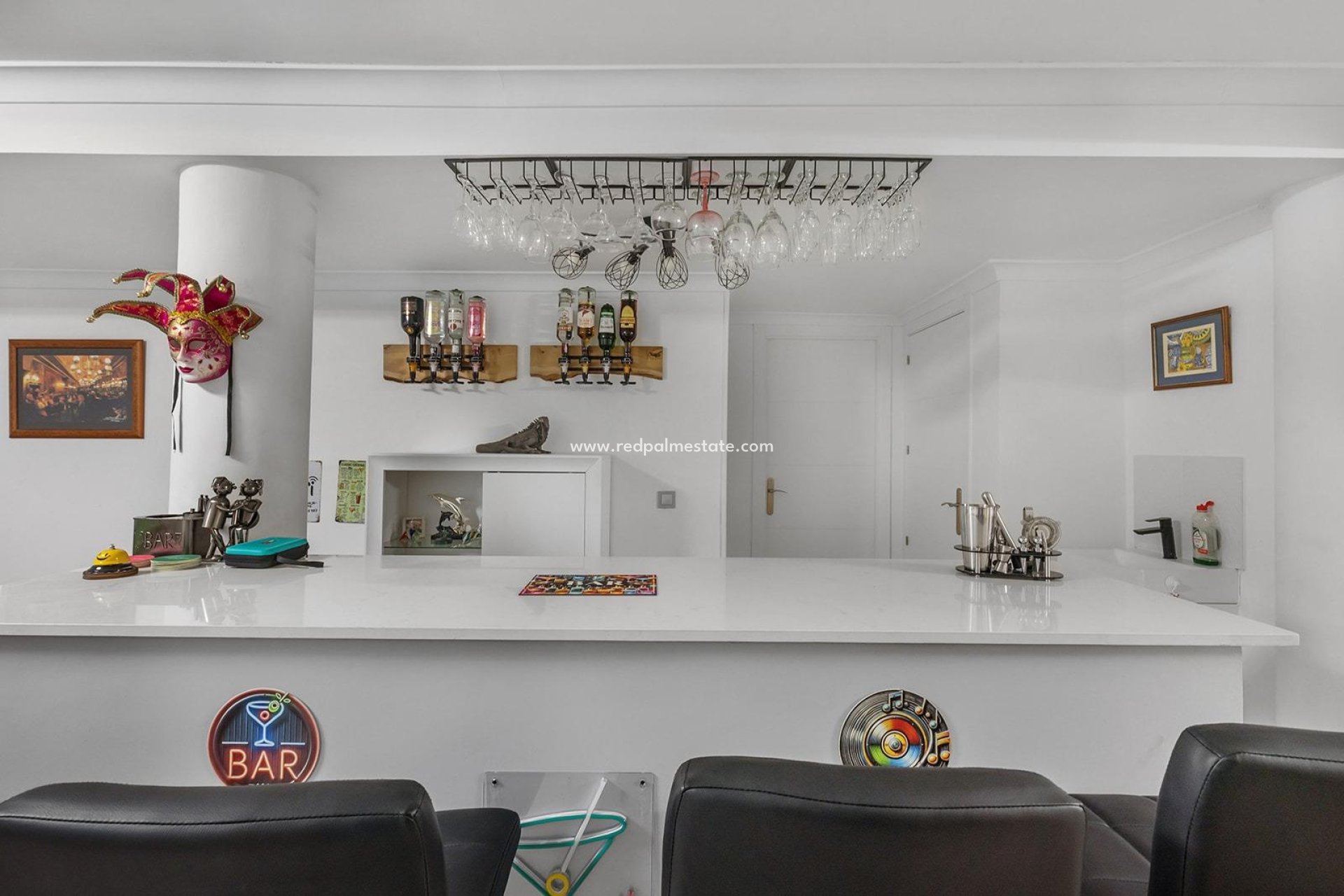 Återförsäljning - Villa -
Guardamar del Segura - Urbanizaciones