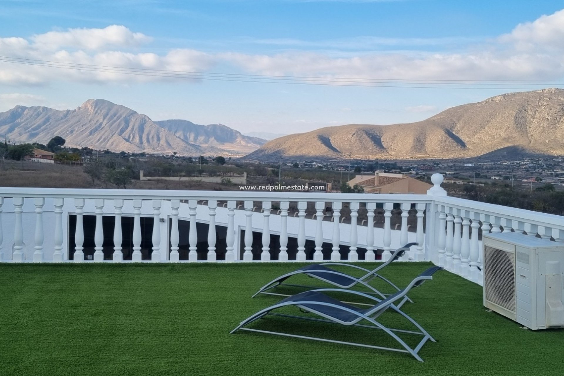 Återförsäljning - Villa -
Hondón de los Fráiles - Inland