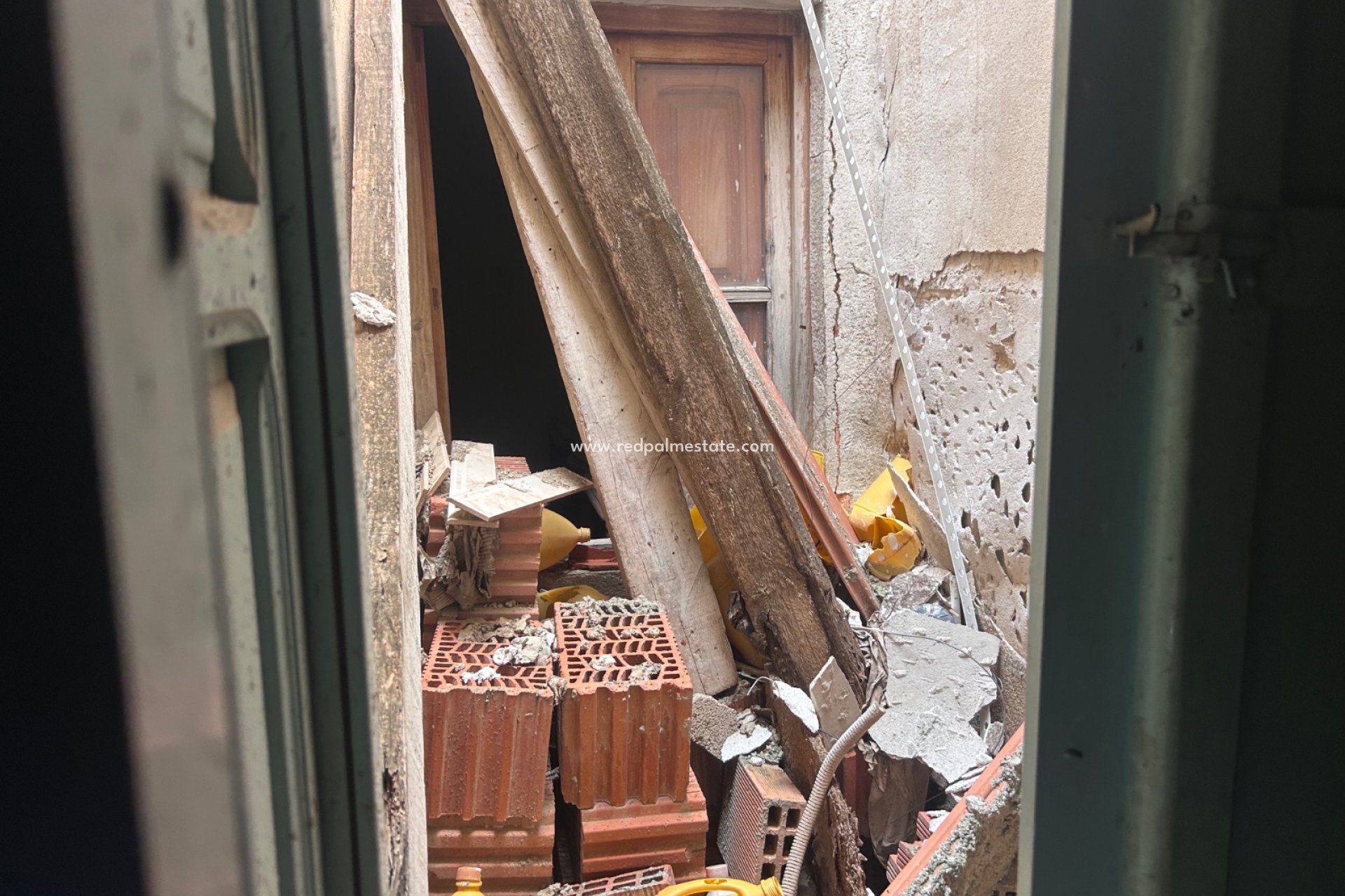 Återförsäljning - Villa -
Jacarilla - Inland