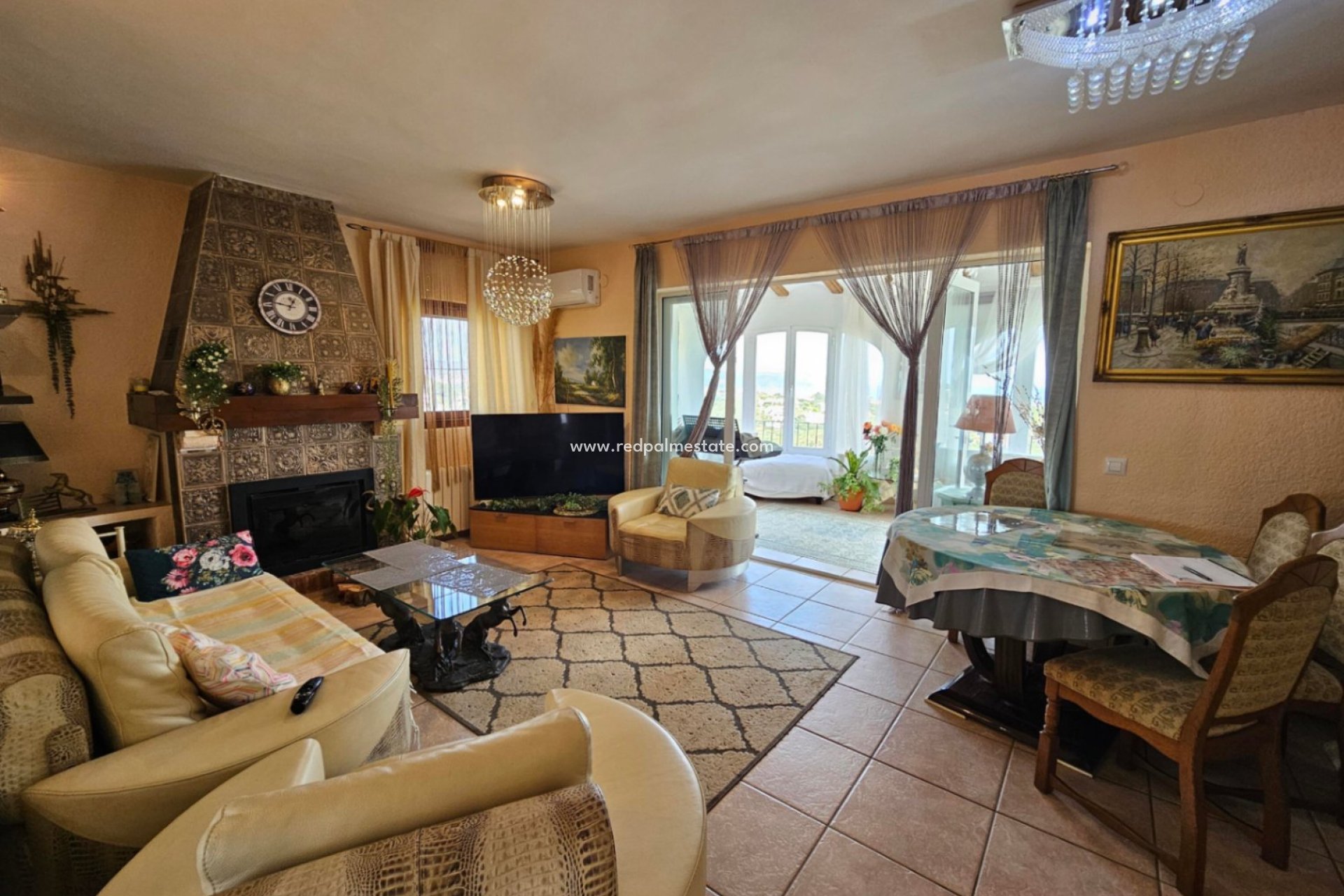 Återförsäljning - Villa -
Jávea - Costa Blanca