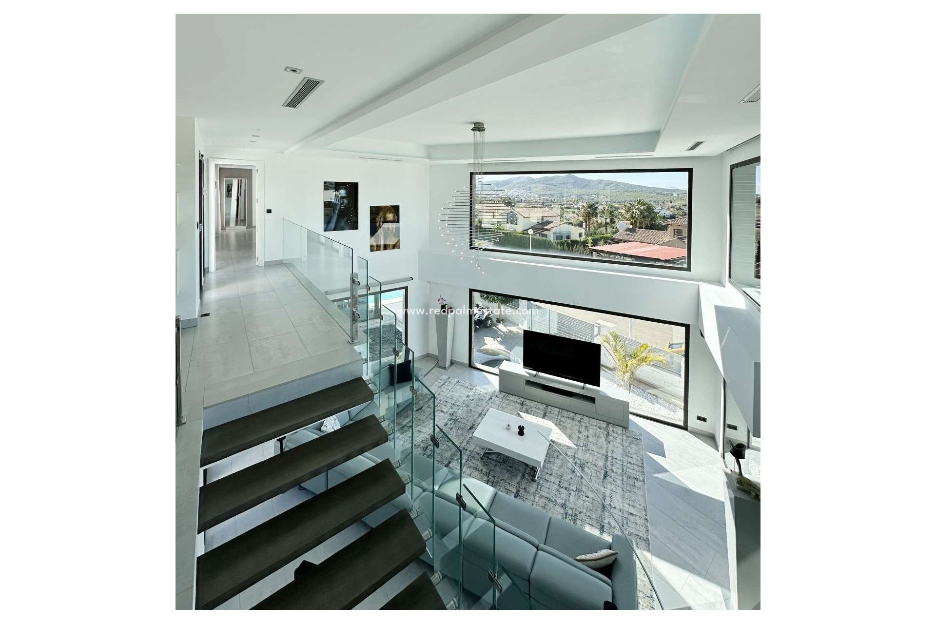 Återförsäljning - Villa -
Jávea - Costa Blanca